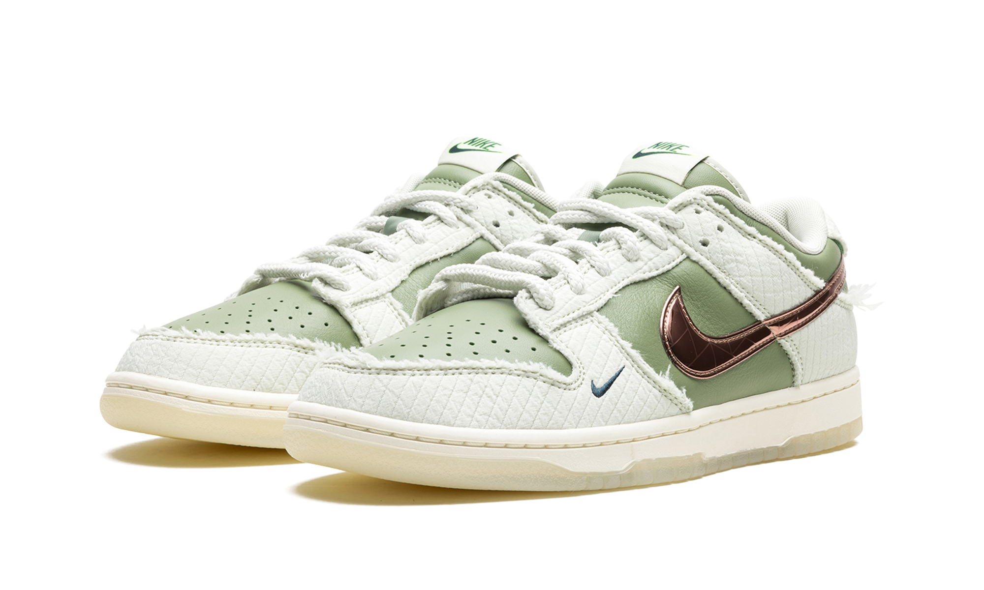 nike dunk low retro prm kyler murray be 1 of one+FQ0269-001+diagnol left view