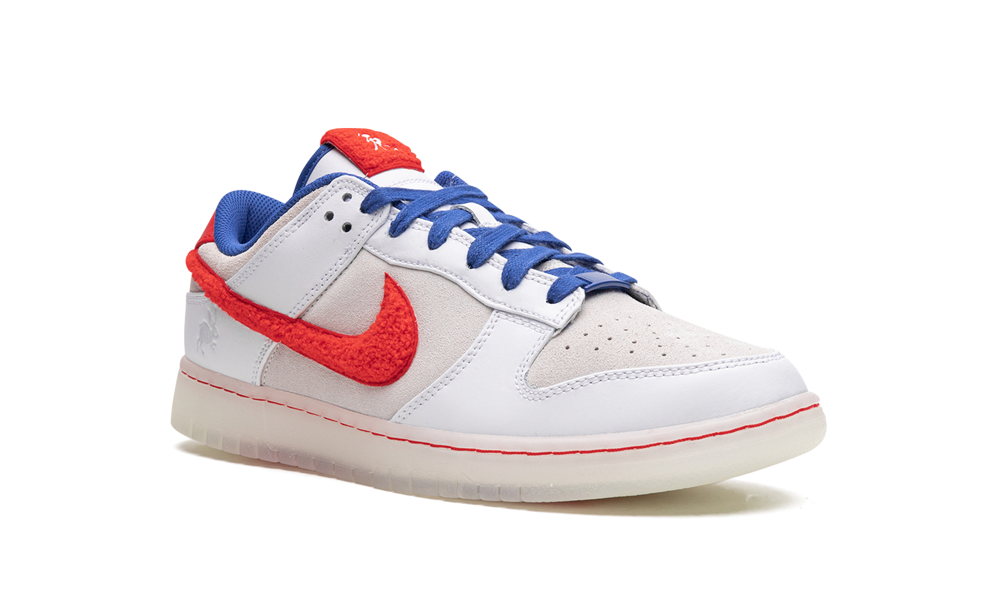 nike dunk low retro prm year of the rabbit white rabbit 2023+FD4203-161+diagnol right view