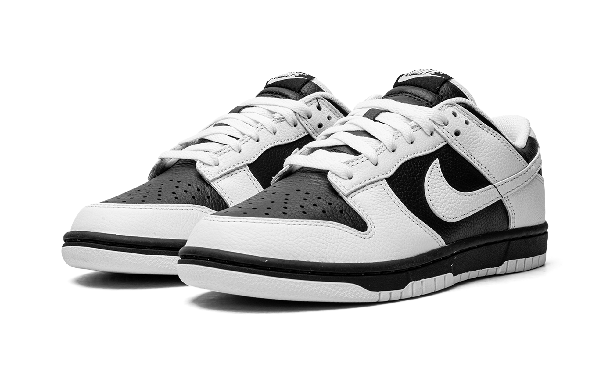 nike dunk low retro reverse panda+FD9064-011+diagnol left view