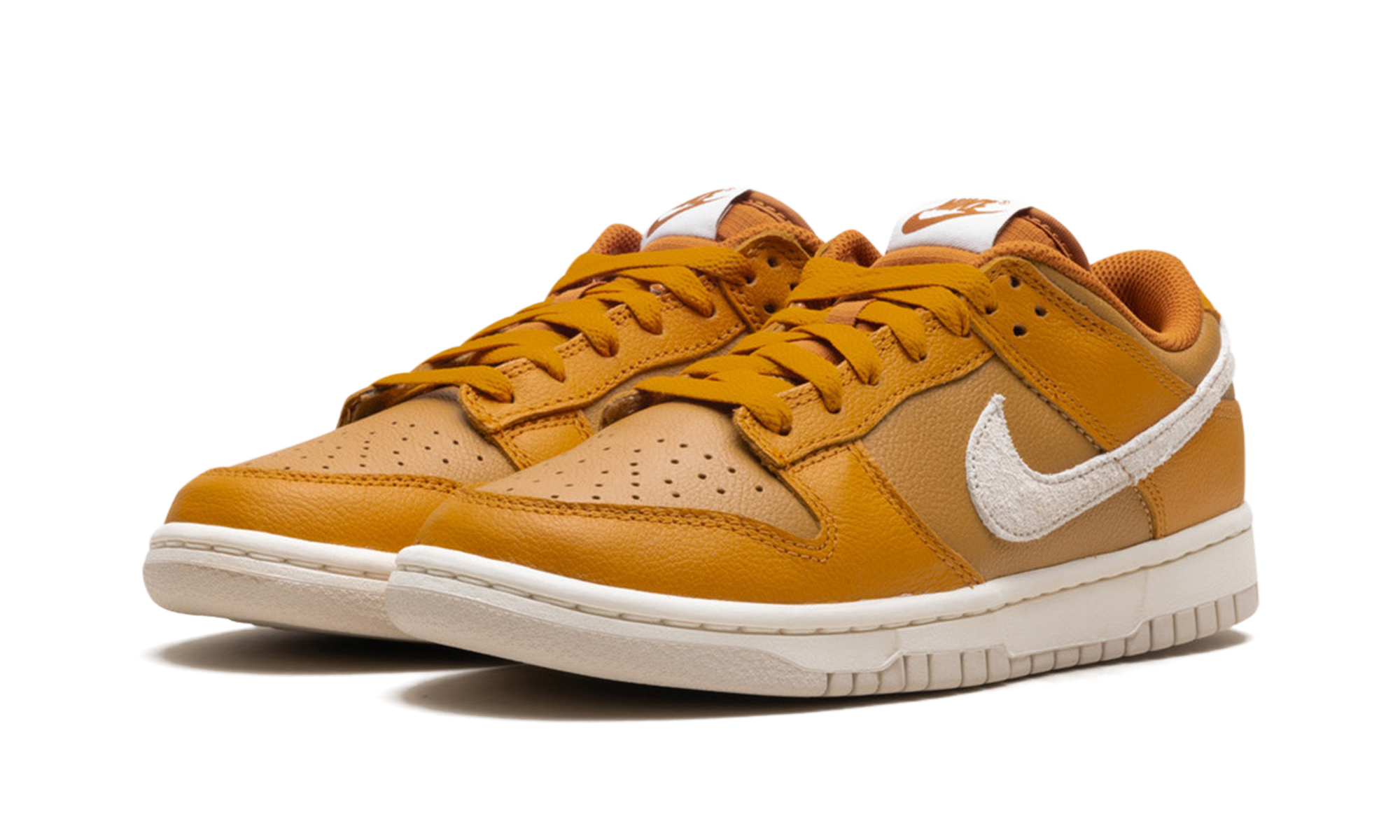 nike dunk low retro se monarch+HJ9121-815+diagnol left view