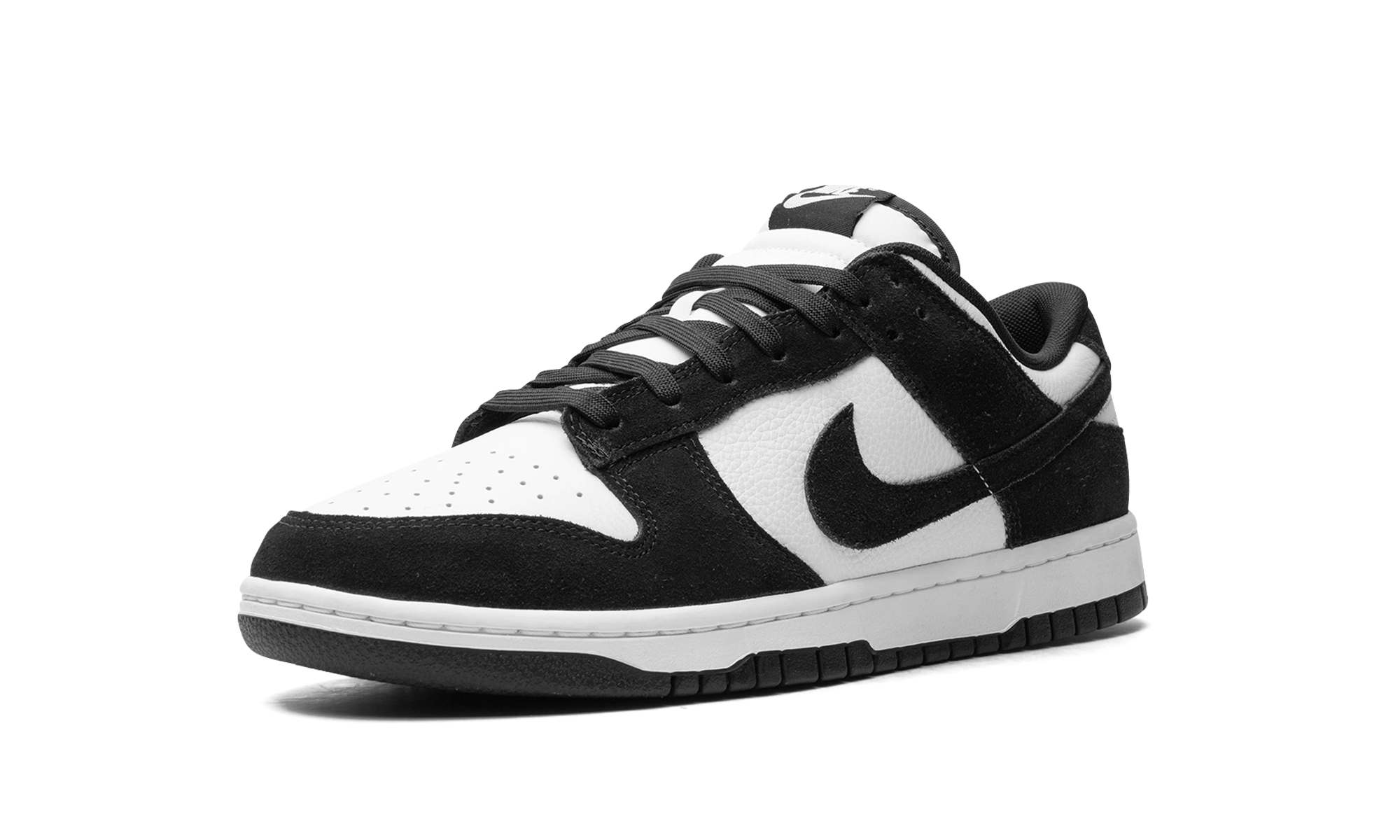 nike dunk low retro se suede panda+FQ8249-100+left diagnol single view