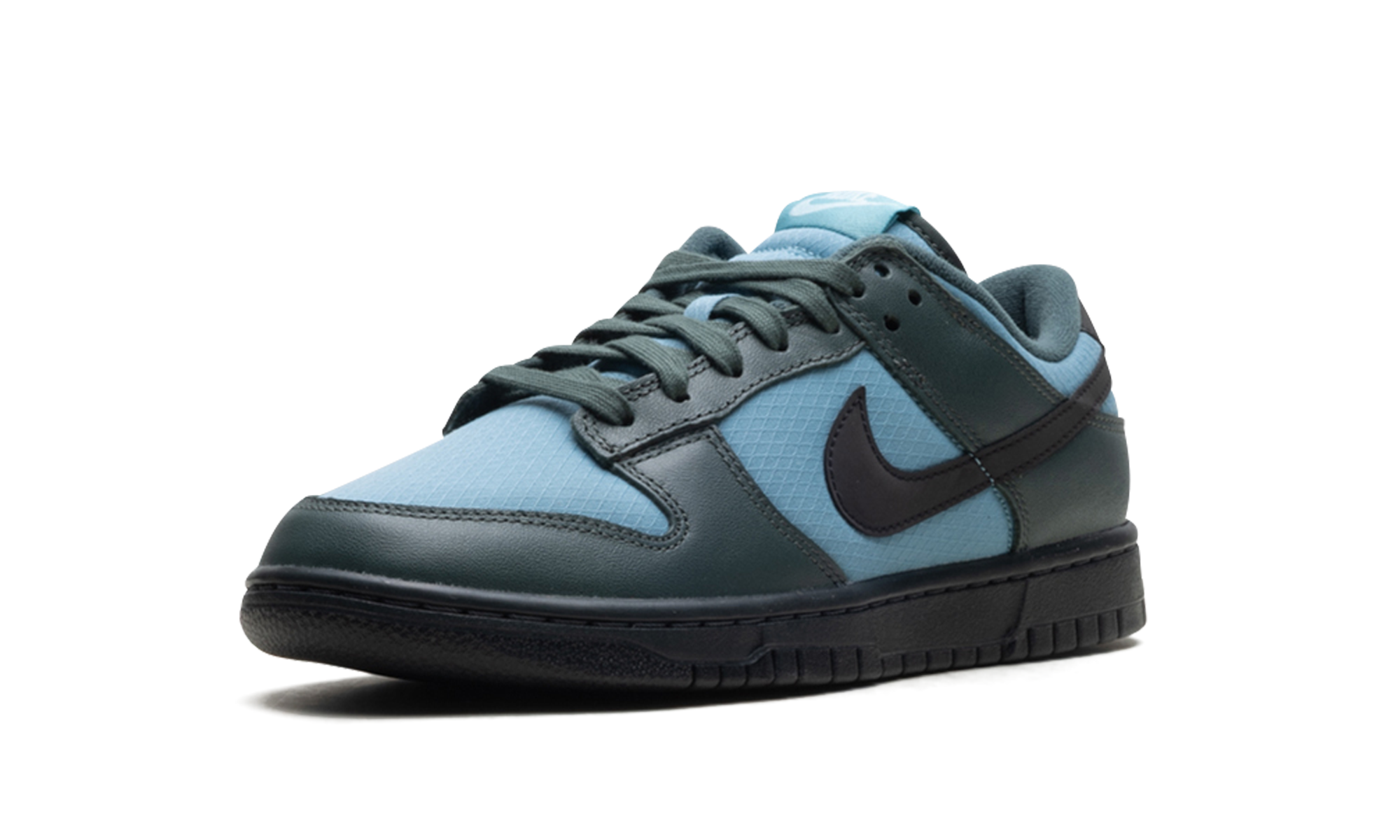 nike dunk low retro se vintage green denim turquoise anthracite black+FZ3052-300+left diagnol single view
