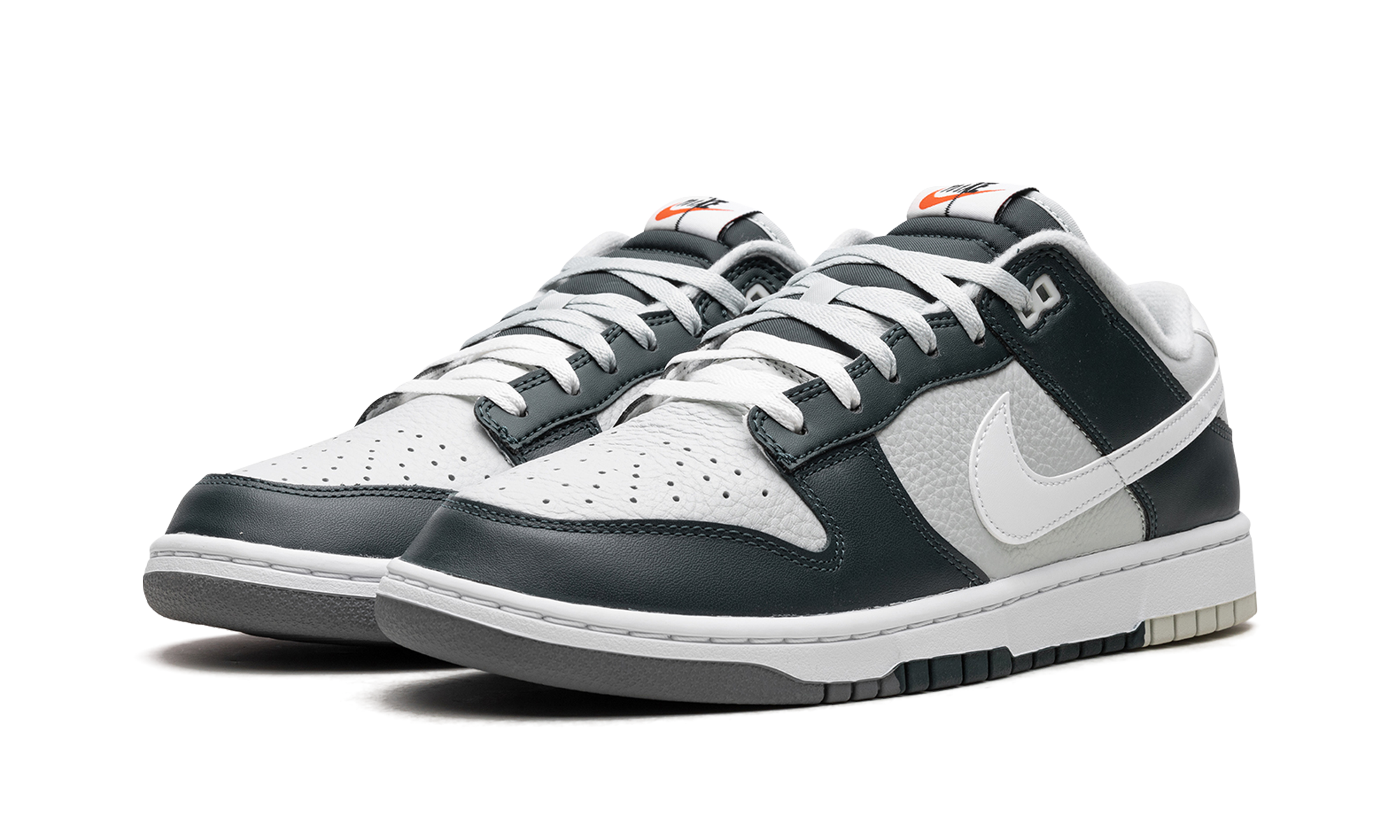 nike dunk low retro split deep jungle+FB8896-300+diagnol left view
