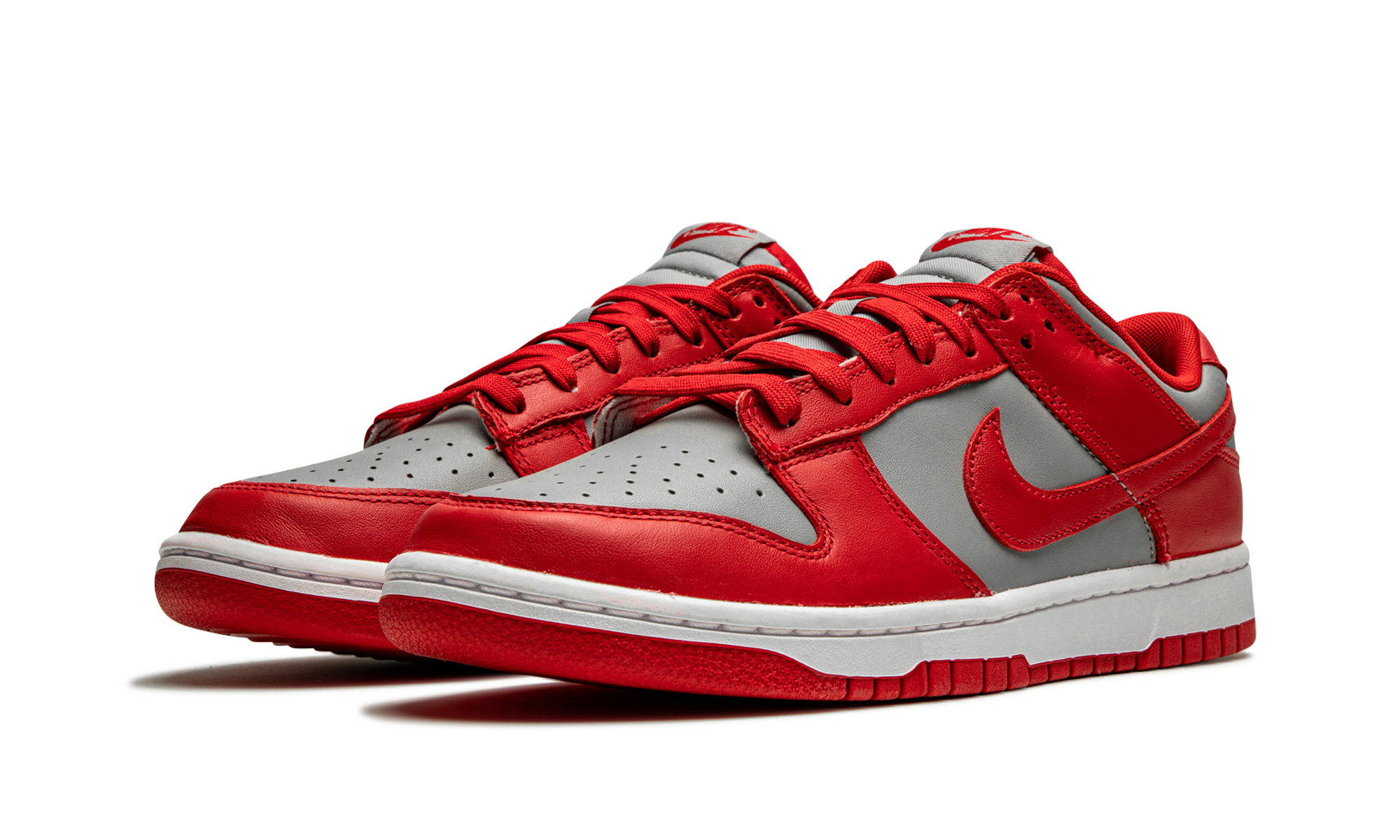 nike dunk low retro unlv 2021+DD1391-002+diagnol left view