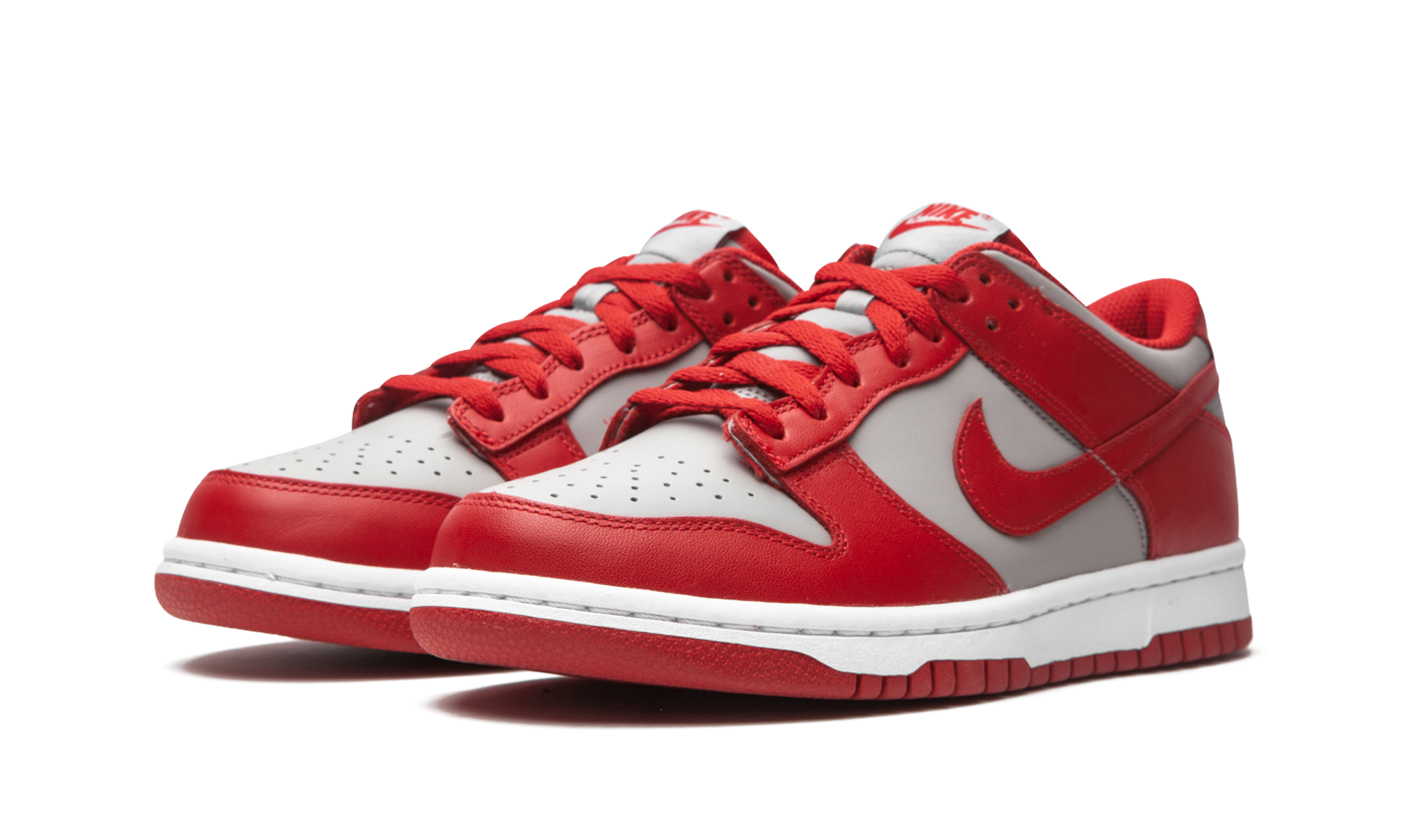 nike dunk low retro unlv gs 2021+CW1590-002+diagnol left view