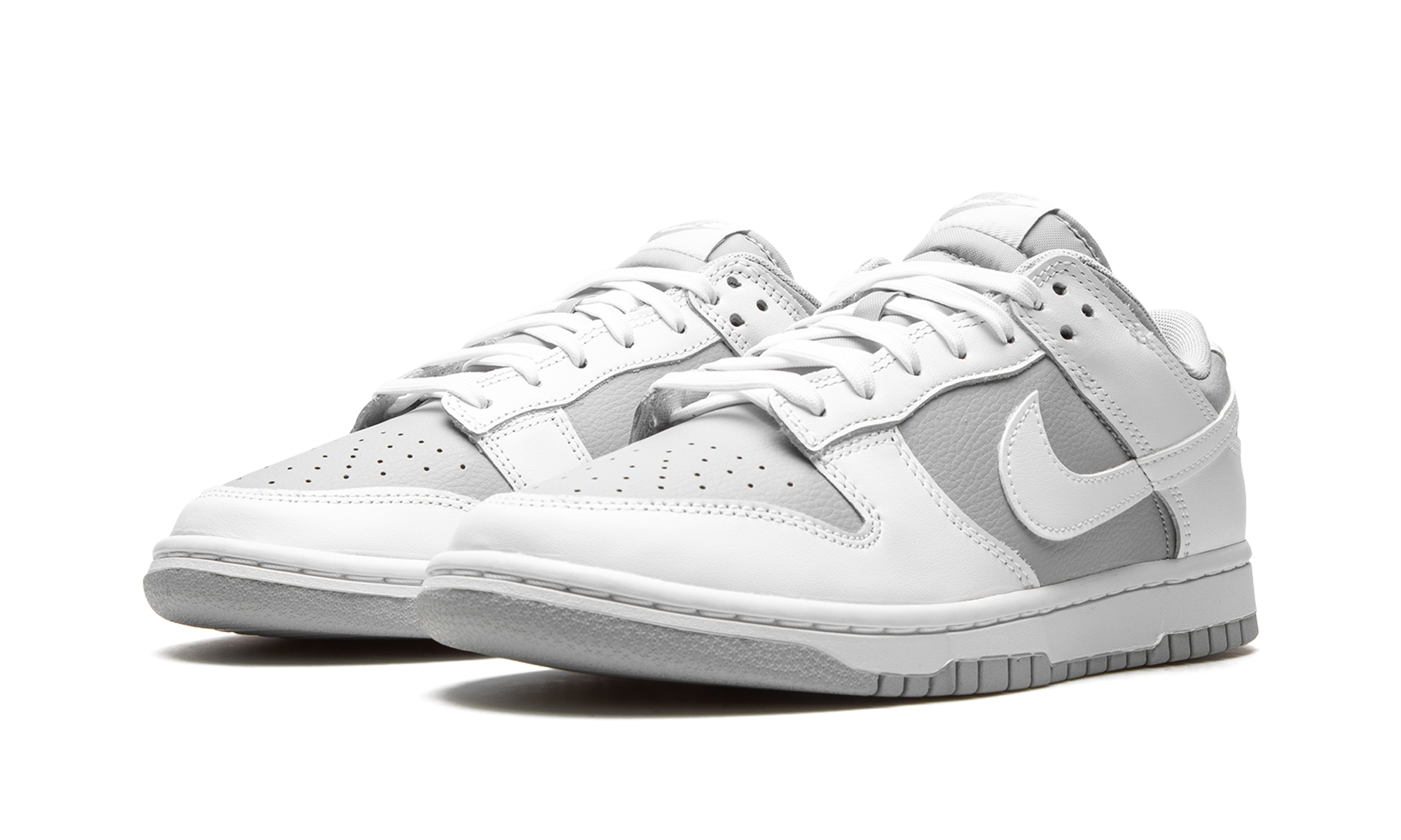 nike dunk low retro white grey+DJ6188-003+diagnol left view