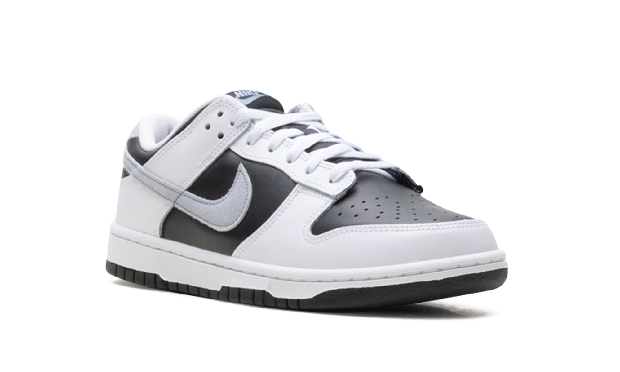 nike dunk low reverse panda 2 0+IB4620-141+diagnol right view