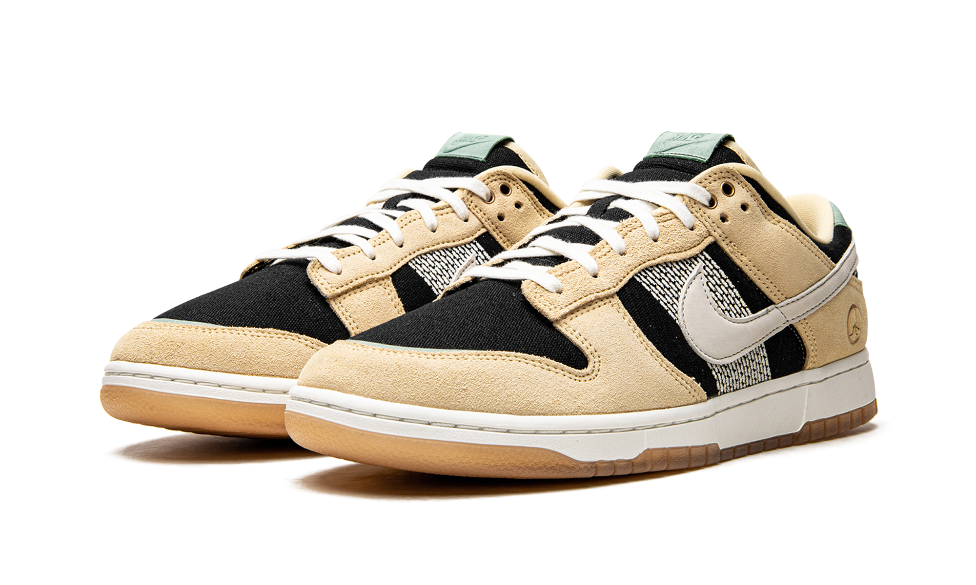nike dunk low rooted in peace+DJ4671-294+diagnol left view