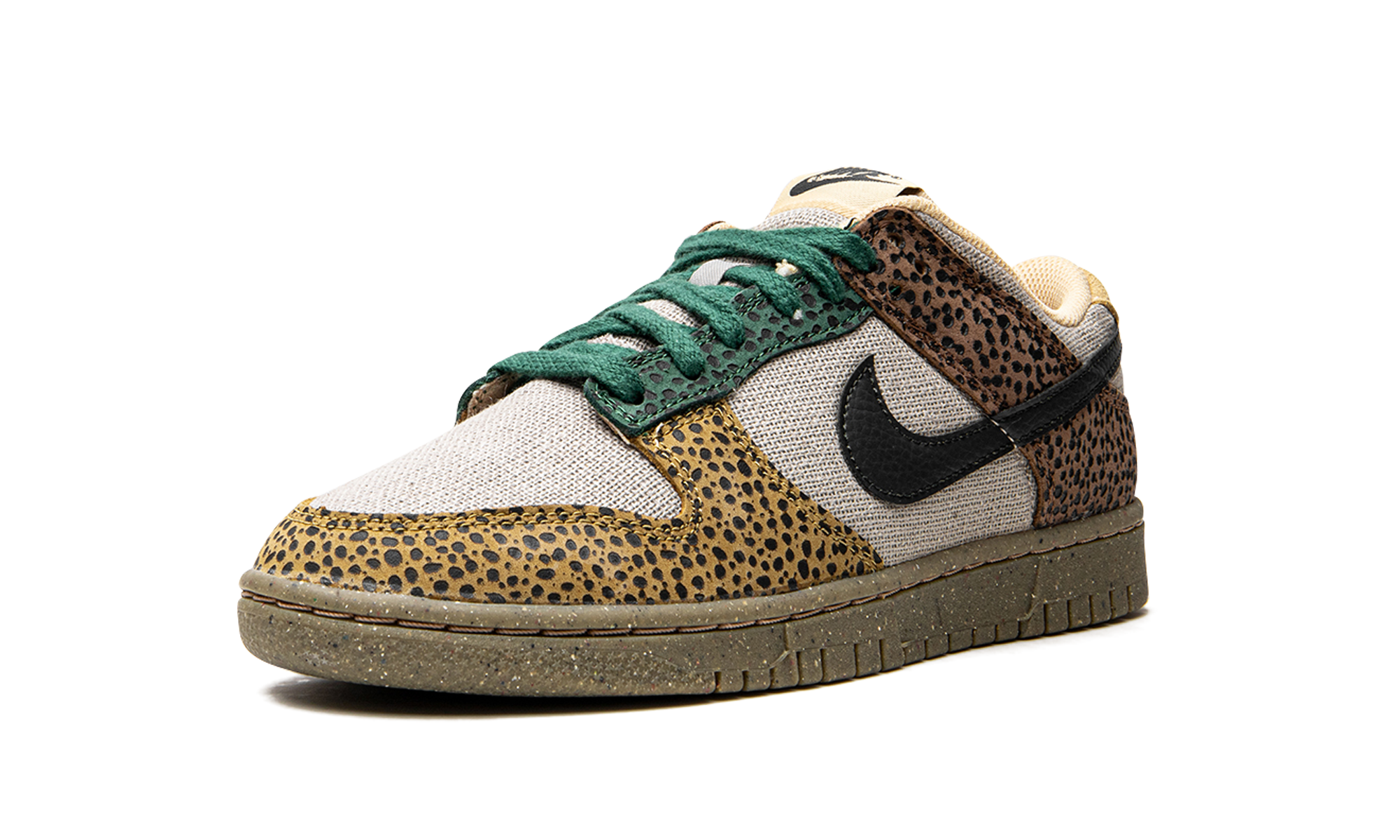 nike dunk low safari golden moss+DX2654-200+left diagnol single view