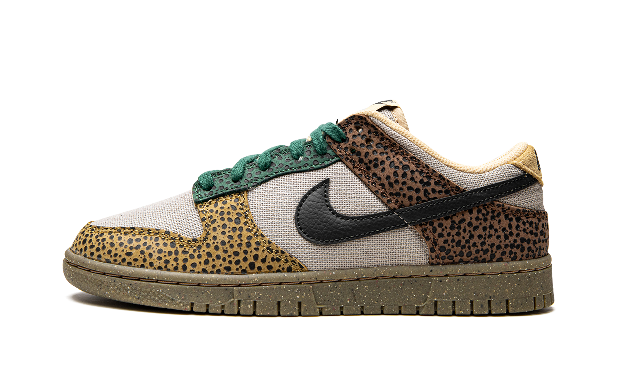 nike dunk low safari golden moss+DX2654-200+diagnol right view 1