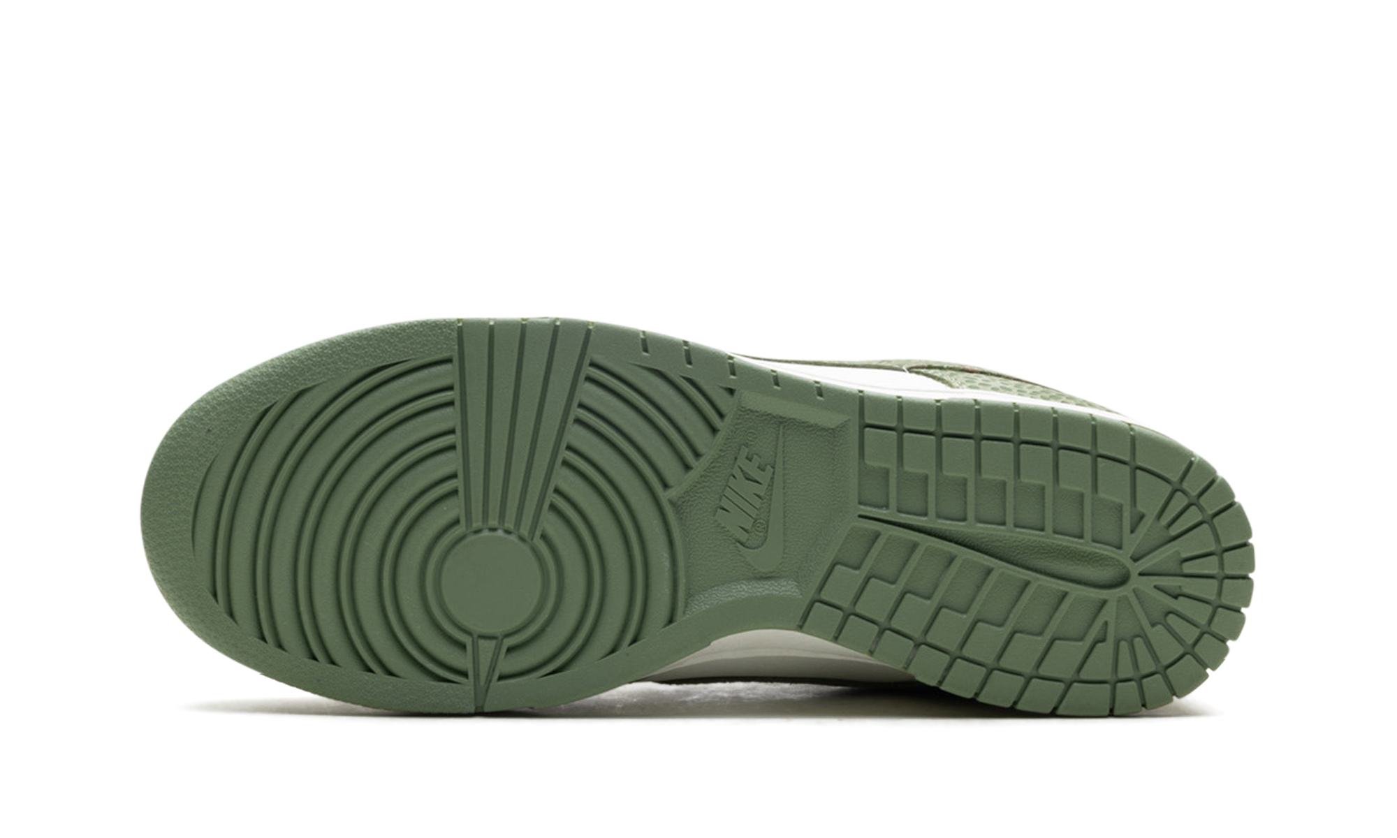 nike dunk low safari oil green women s+FV6516-300+bottom view