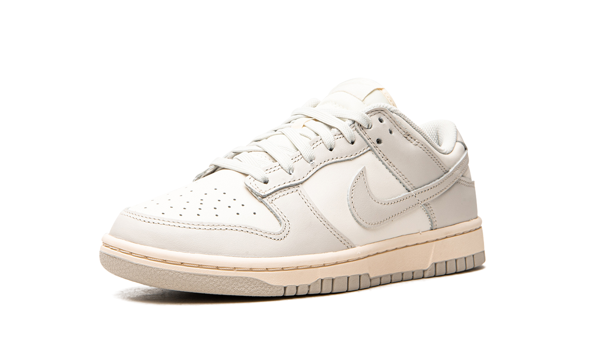 nike dunk low sail light bone women s+DD1503-107+left diagnol single view