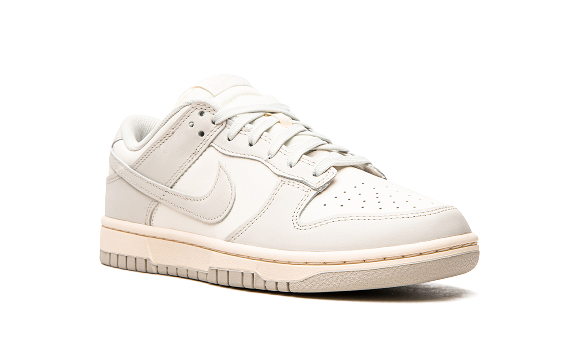 nike dunk low sail light bone women s+DD1503-107+diagnol right view