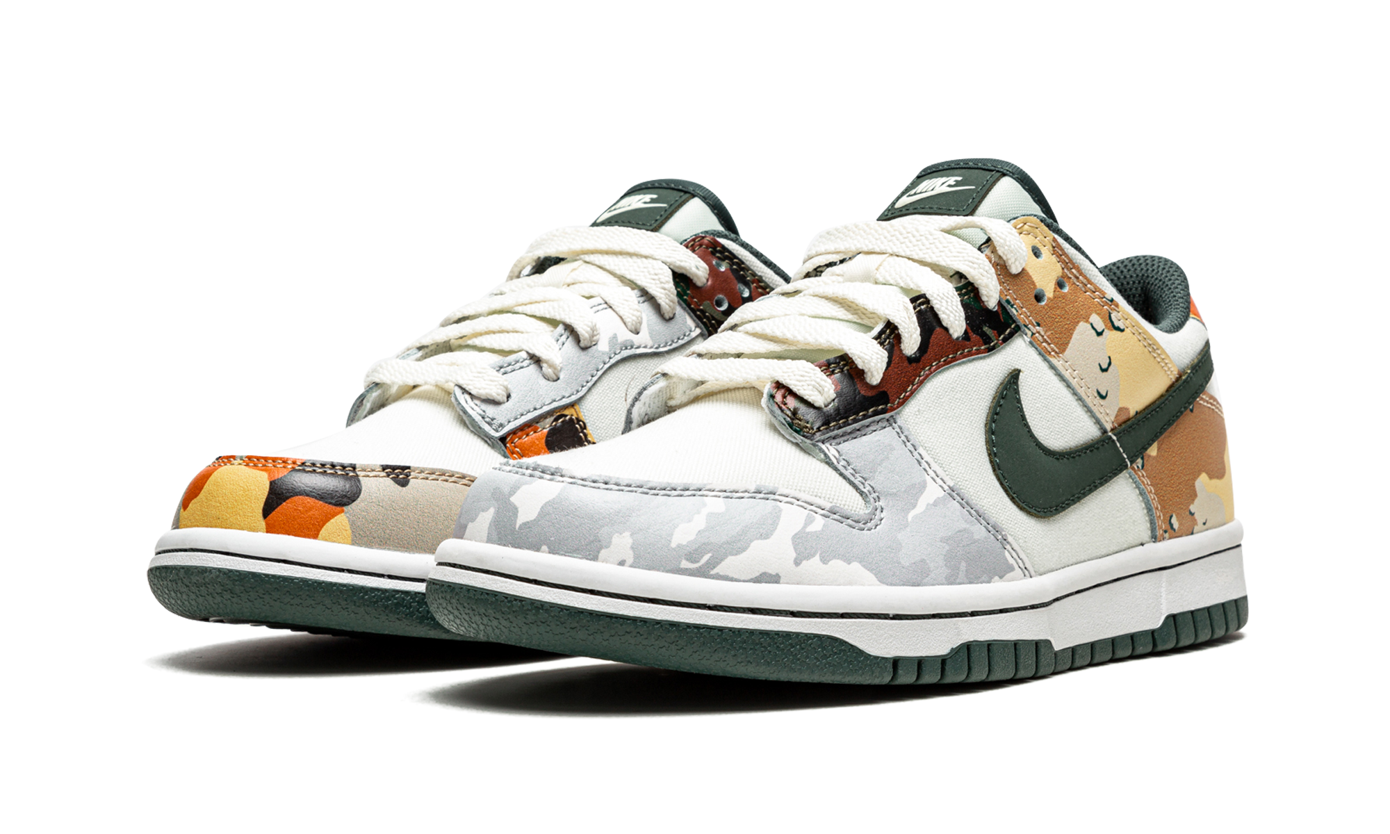 nike dunk low sail multi camo gs+DB1909-100+diagnol left view