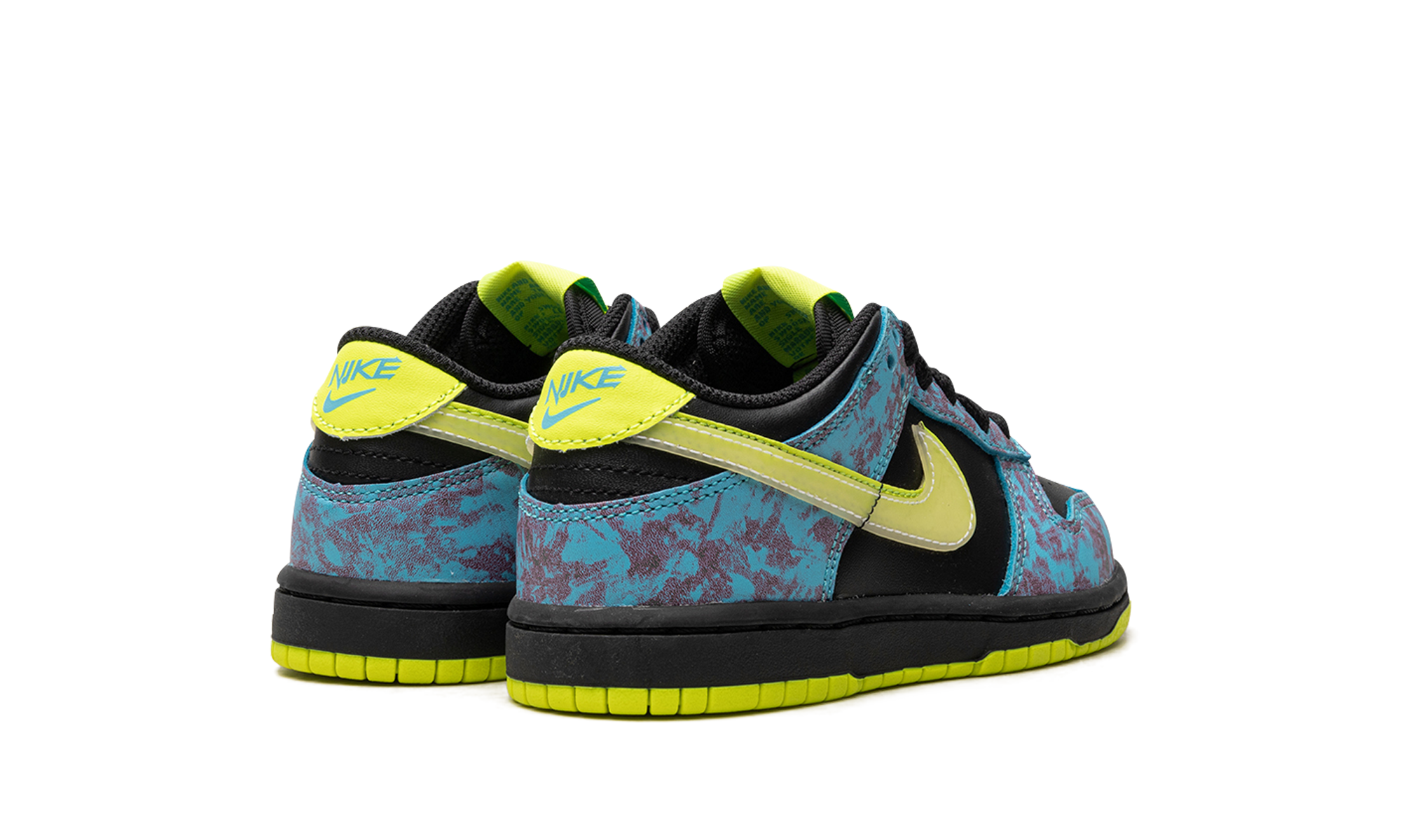 nike dunk low se acid wash baltic blue volt ps+DV1695-900+diagnol right behind view