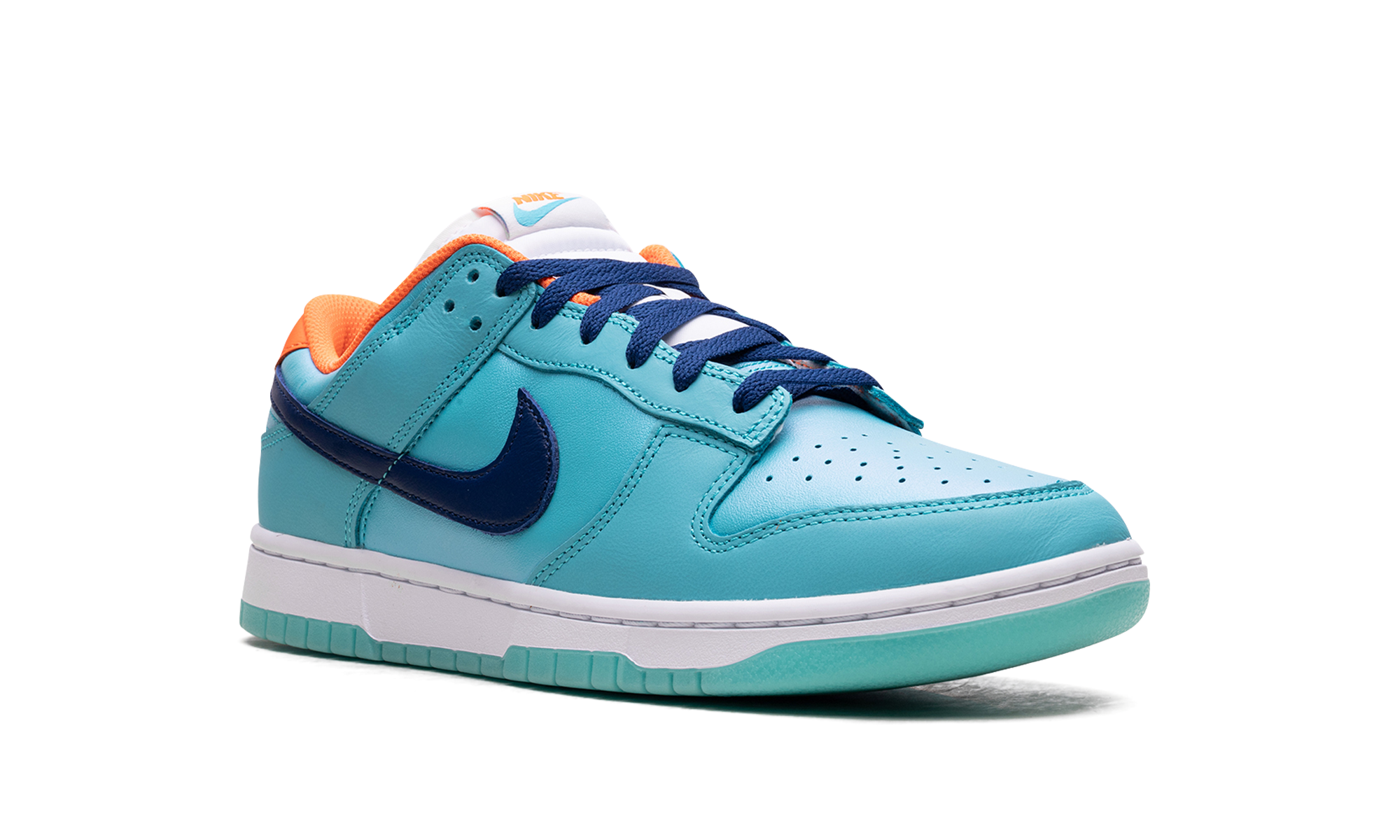 nike dunk low se baltic blue total orange+HQ1538-416+diagnol right view