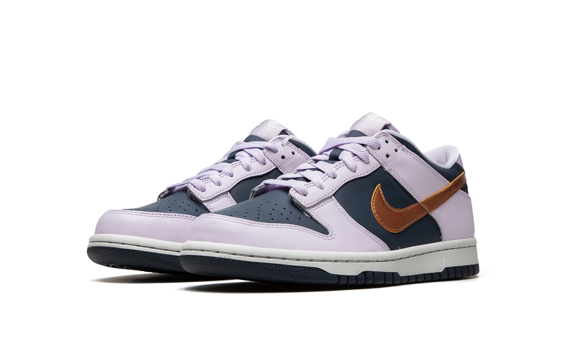 nike dunk low se copper swoosh gs+DX1663-400+diagnol left view