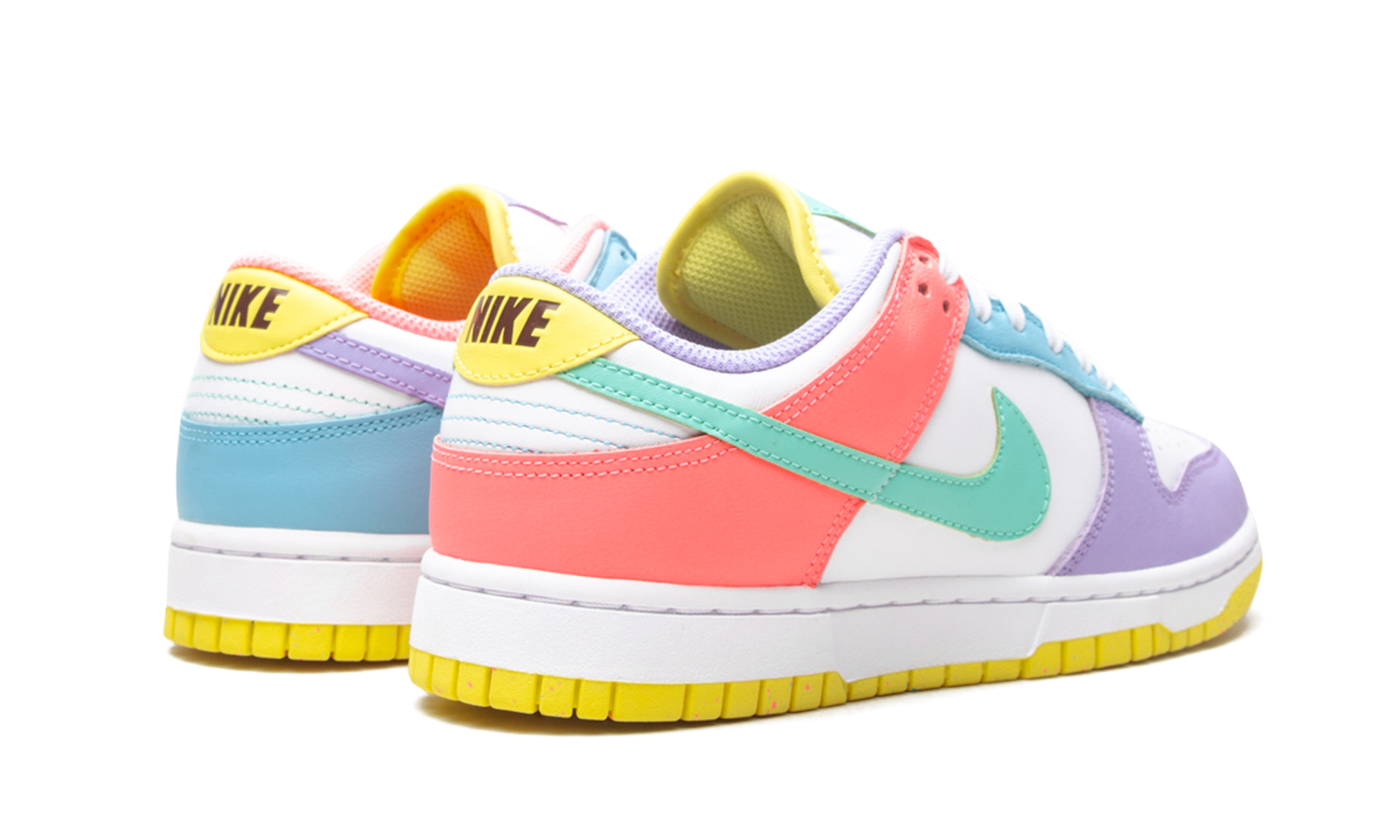 nike dunk low se easter candy women s+DD1872-100+diagnol right behind view