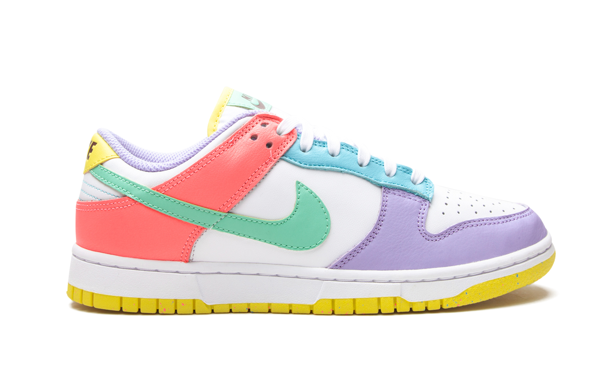 nike dunk low se easter candy women s+DD1872-100+right view