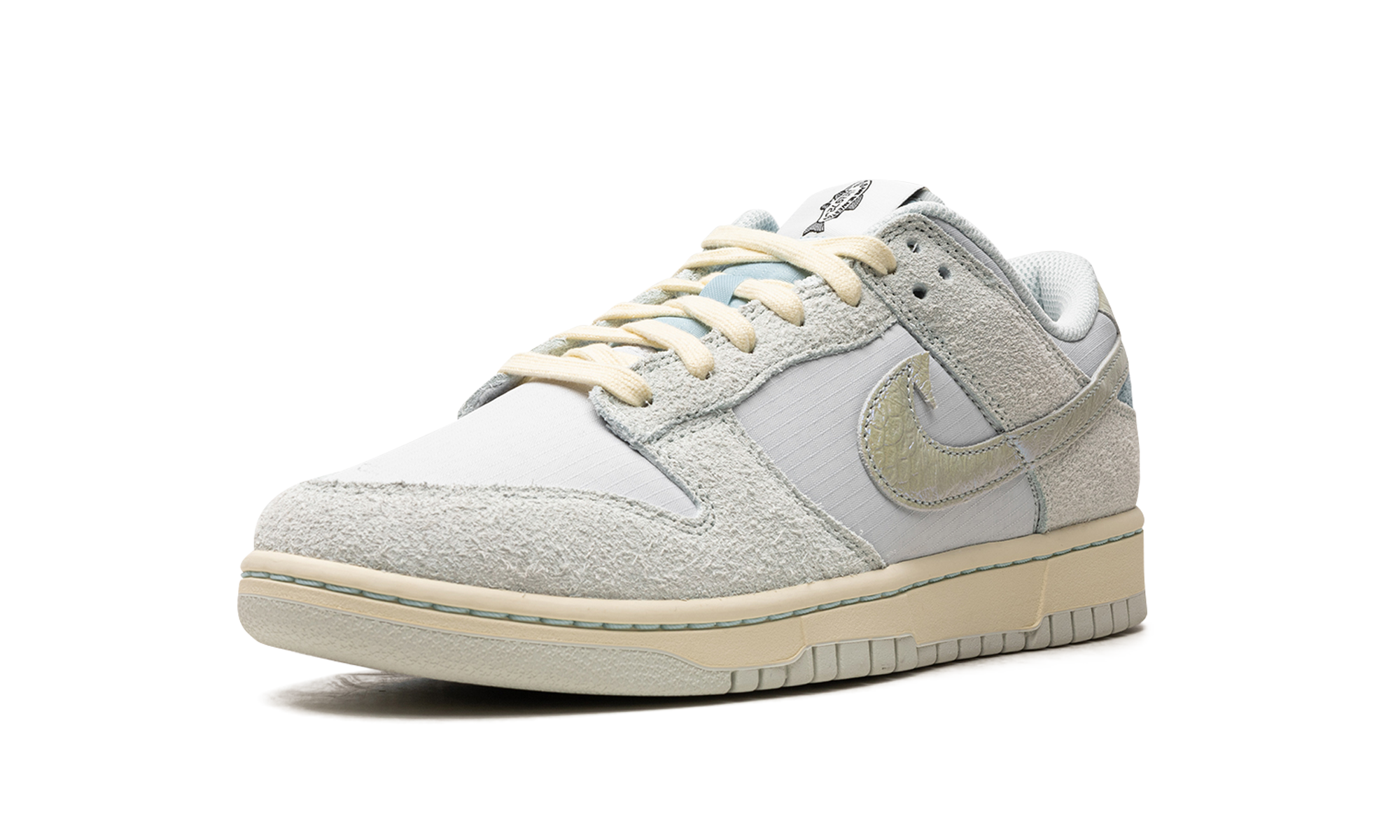 nike dunk low se gone fishing chinook salmon+DV7210-001+left diagnol single view