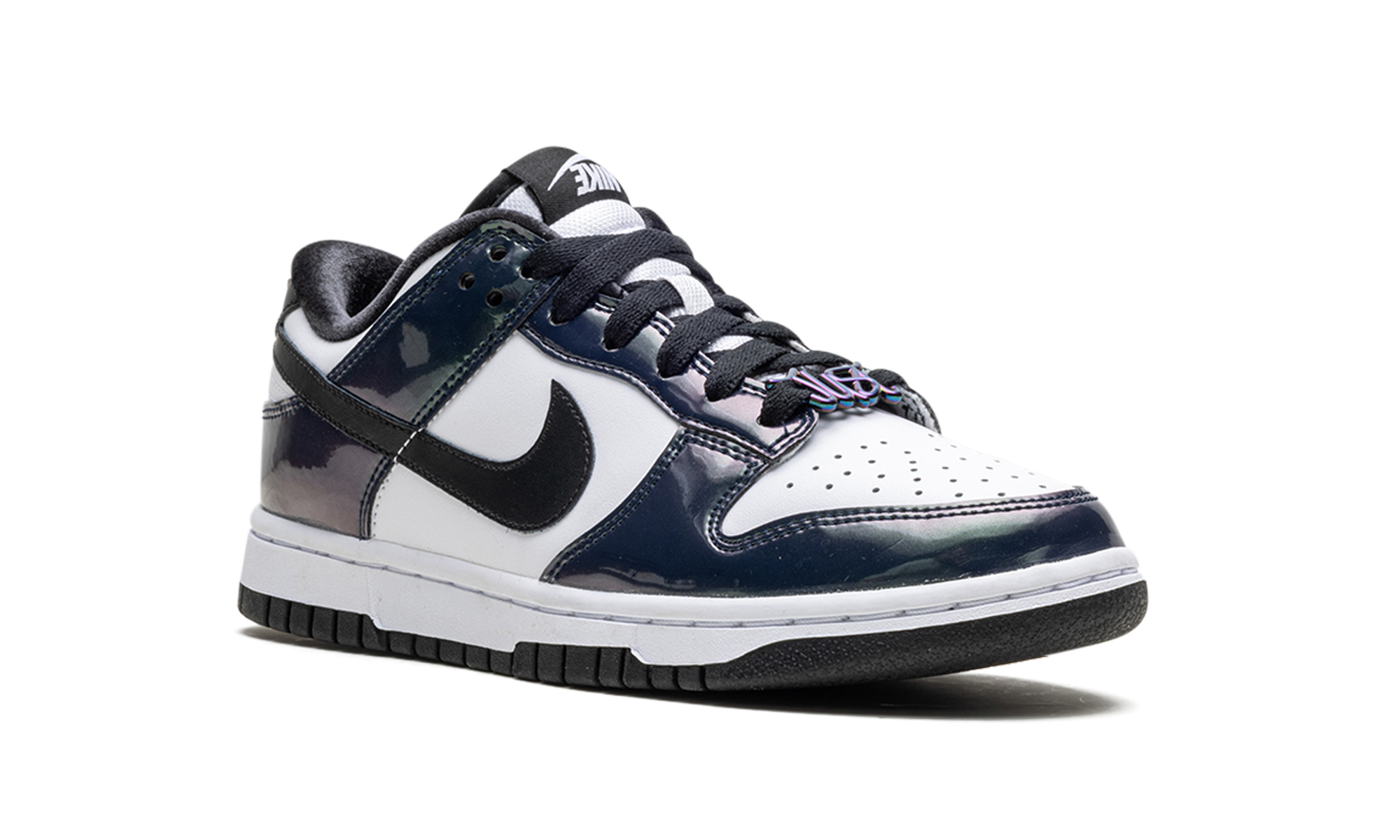 nike dunk low se just do it iridescent women s+FQ8143-001+diagnol right view