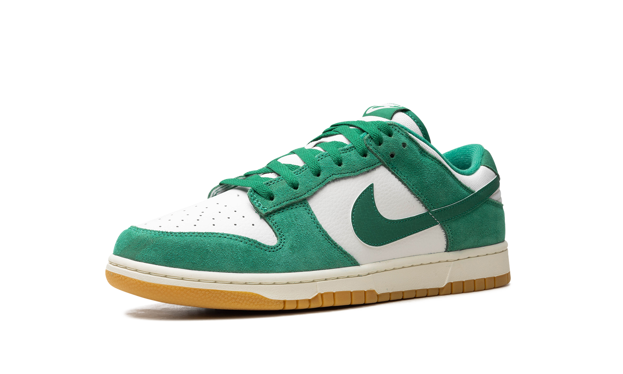 nike dunk low se malachite+HQ1519-030+left diagnol single view
