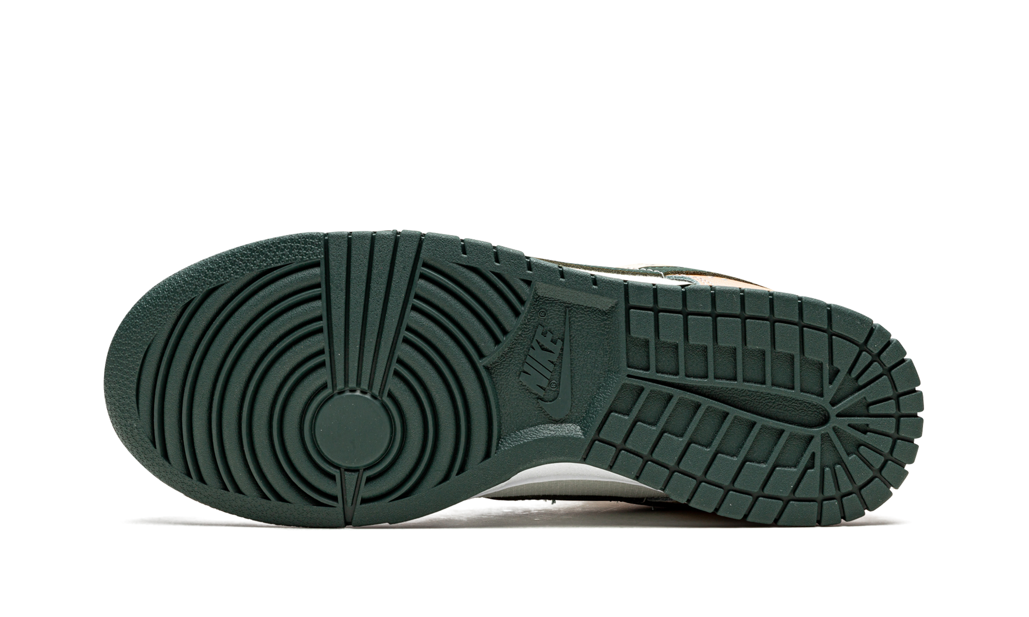 nike dunk low se sail multi camo+DH0957-100+bottom view