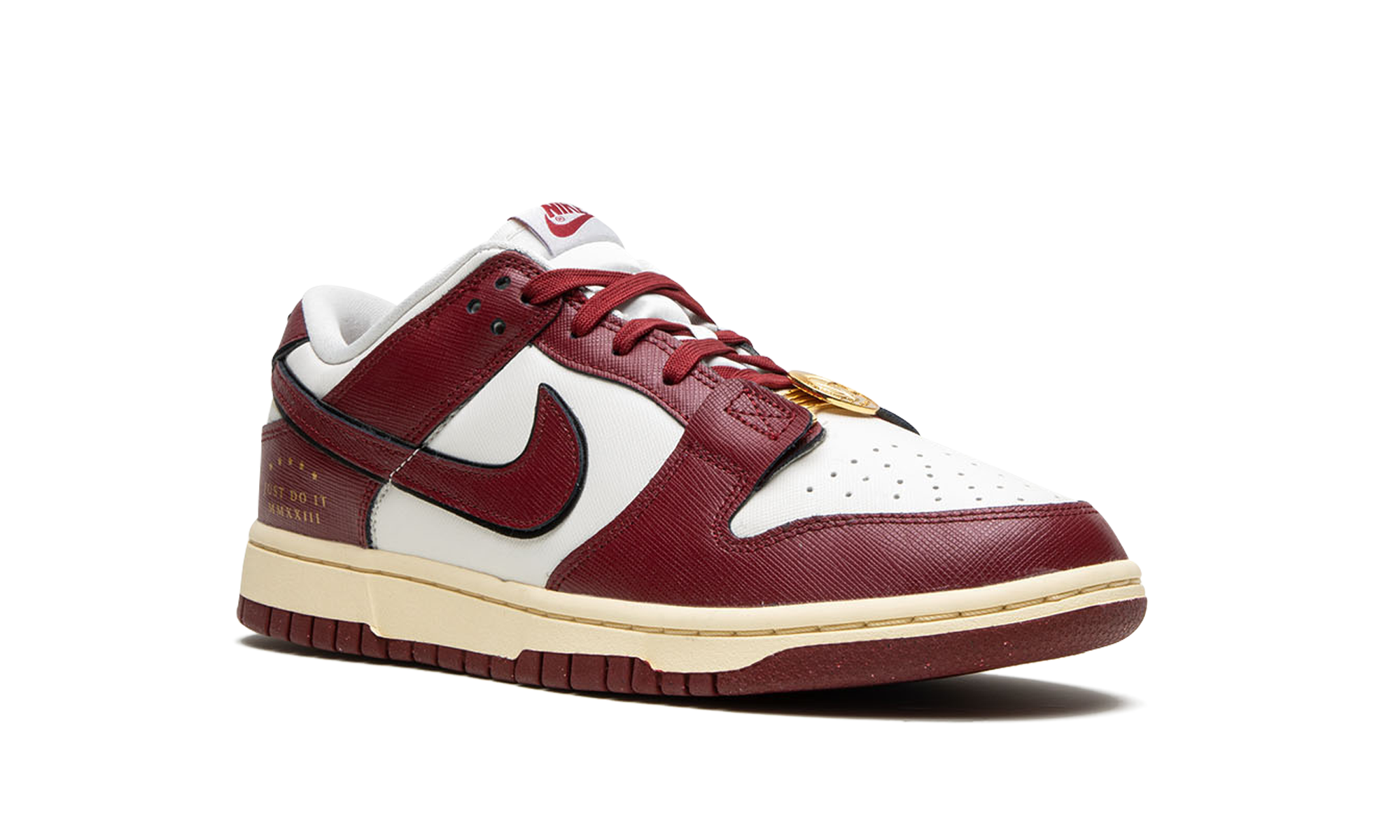 nike dunk low se sisterhood sail team red women s+DV1160-101+diagnol right view