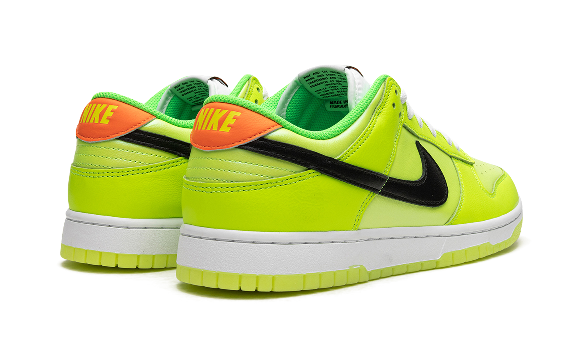 nike dunk low se splash volt+FJ4610-702+diagnol right behind view