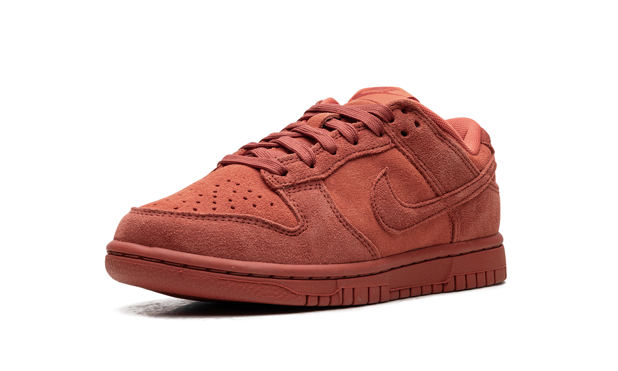 nike dunk low se valley of fire women s+HV5756-633+left diagnol single view