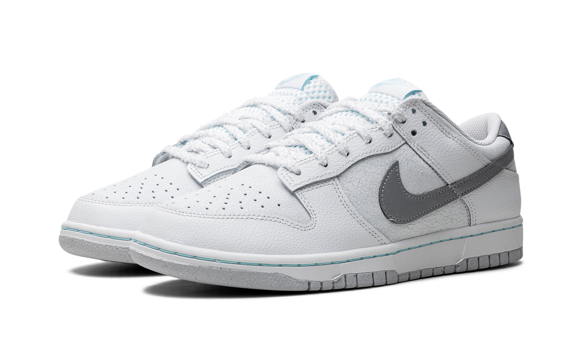 nike dunk low se winter storm+HQ3619-121+diagnol left view