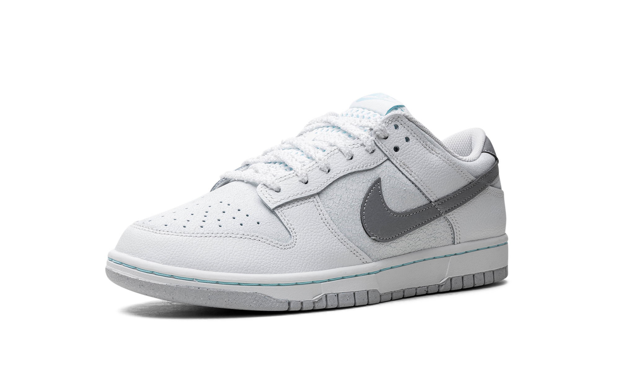 nike dunk low se winter storm+HQ3619-121+left diagnol single view