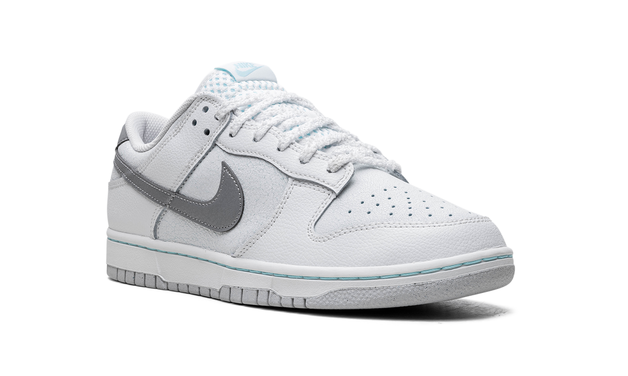 nike dunk low se winter storm+HQ3619-121+diagnol right view