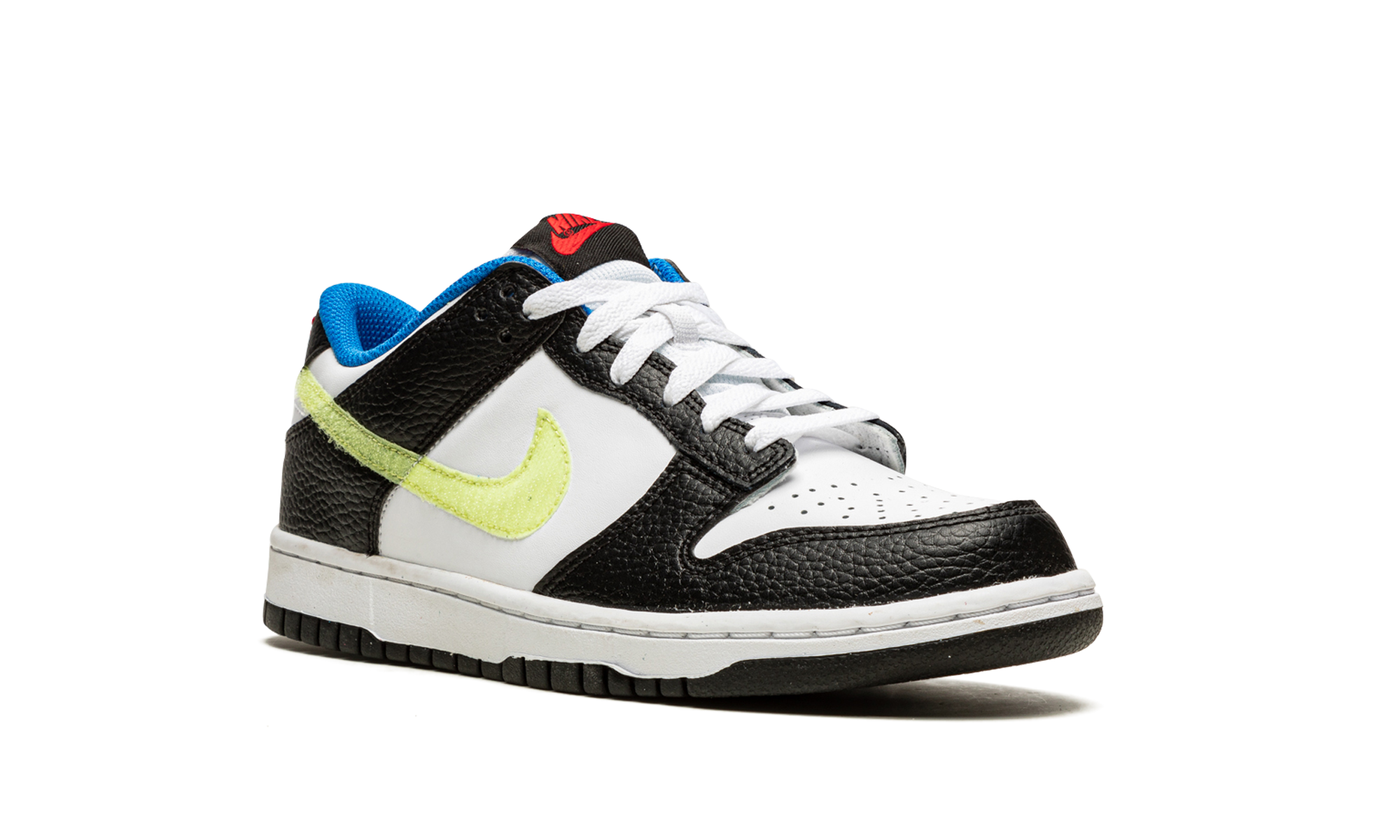 nike dunk low signal blue lemon twist gs+DQ0977-100+diagnol right view