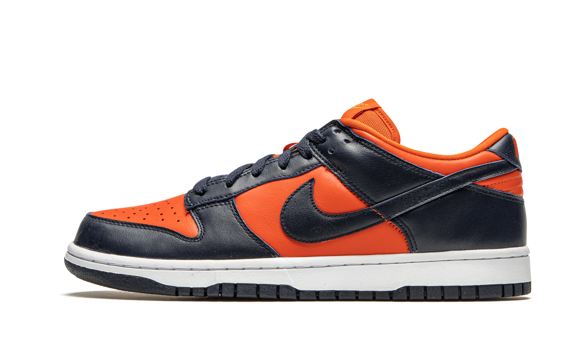 nike dunk low sp champ colors university orange marine 2020+CU1727-800+diagnol right view 1