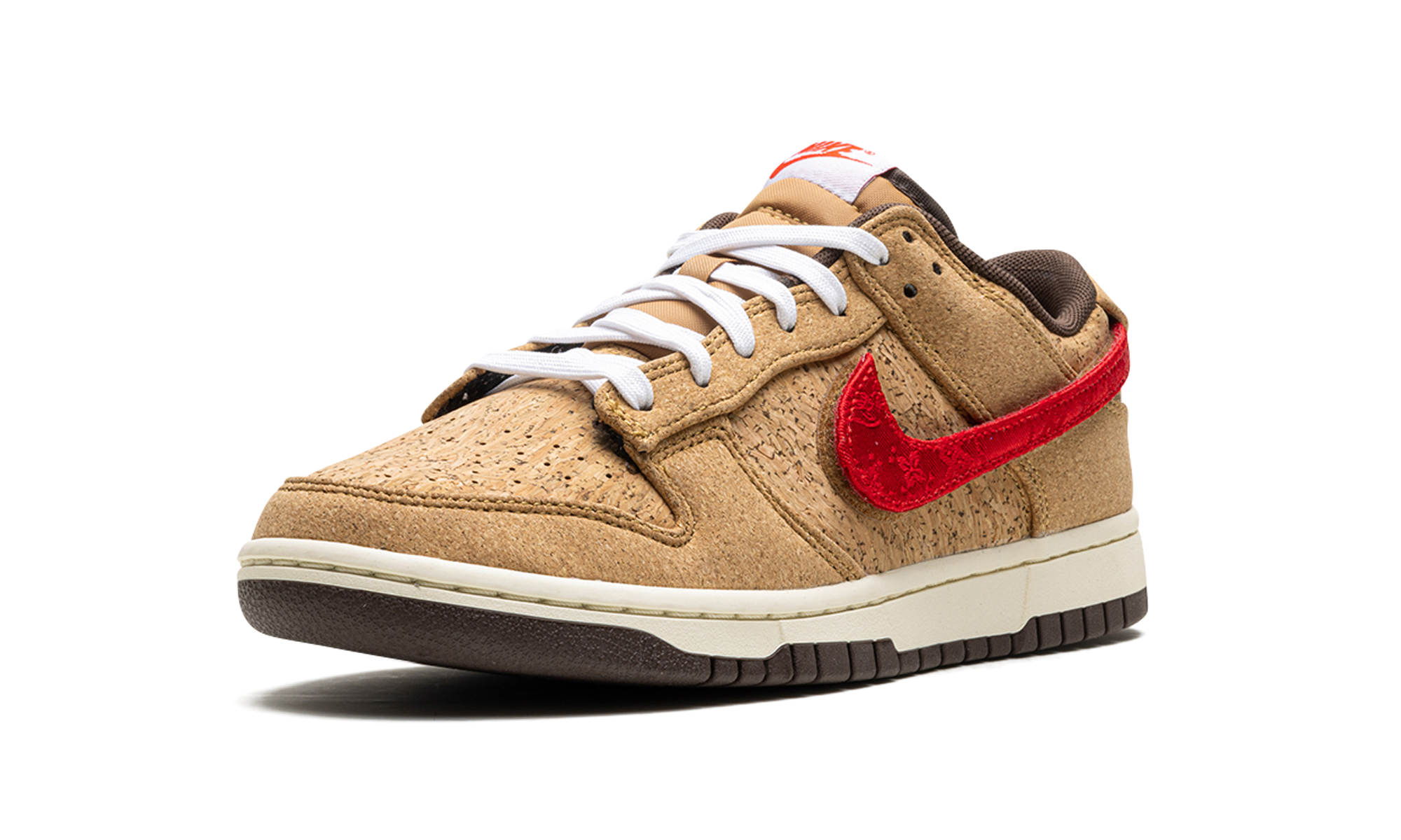 nike dunk low sp clot cork+FN0317-121+left diagnol single view
