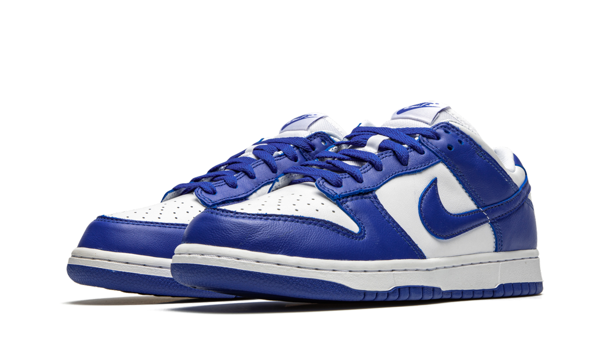 nike dunk low sp kentucky+CU1726-100+diagnol left view