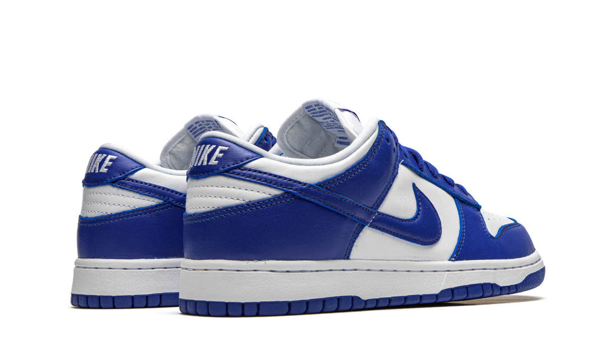nike dunk low sp kentucky+CU1726-100+diagnol right behind view