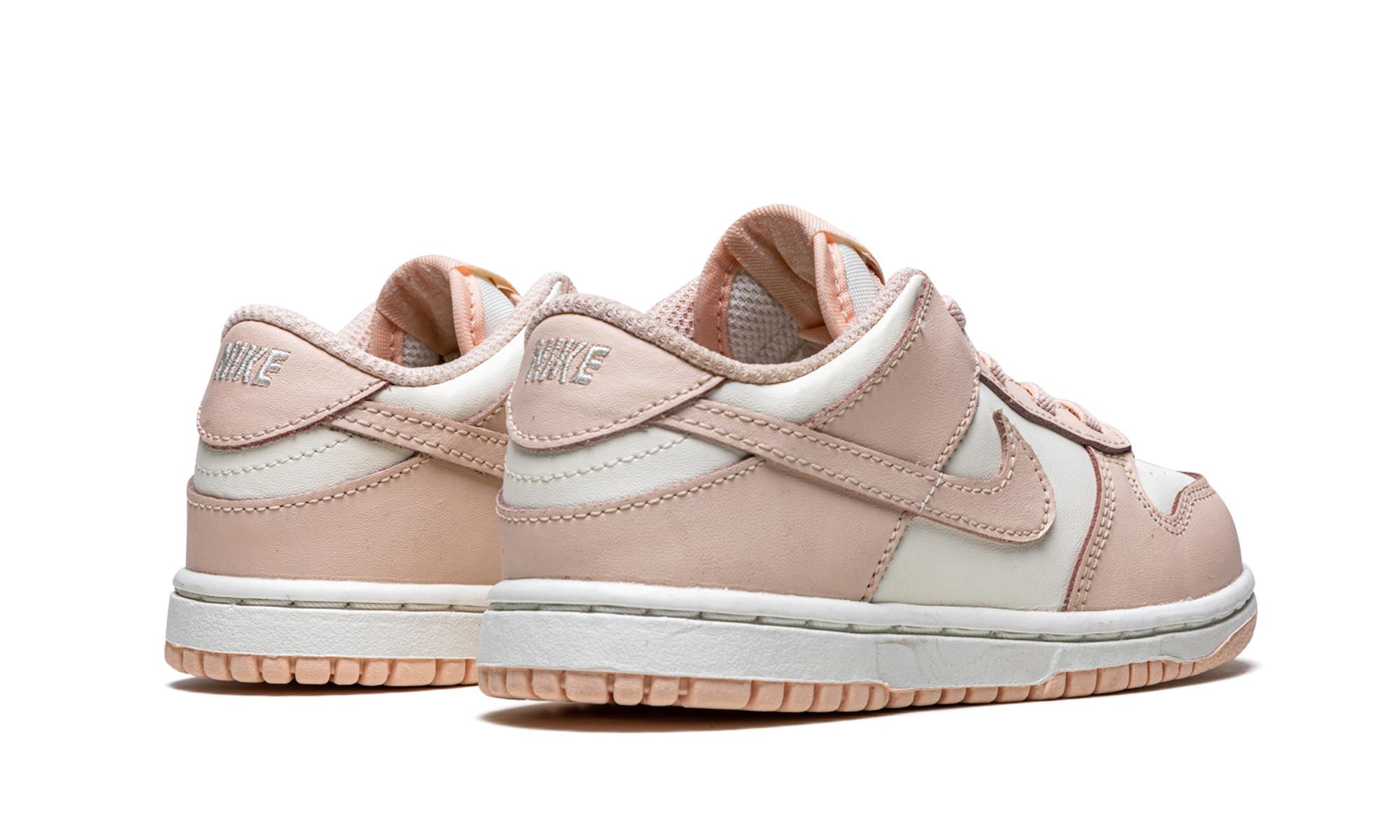 nike dunk low sp orange pearl td+CW1589-101+diagnol right behind view