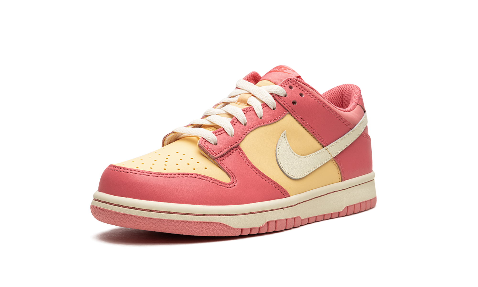 nike dunk low strawberry peach cream gs+DH9765-200+left diagnol single view