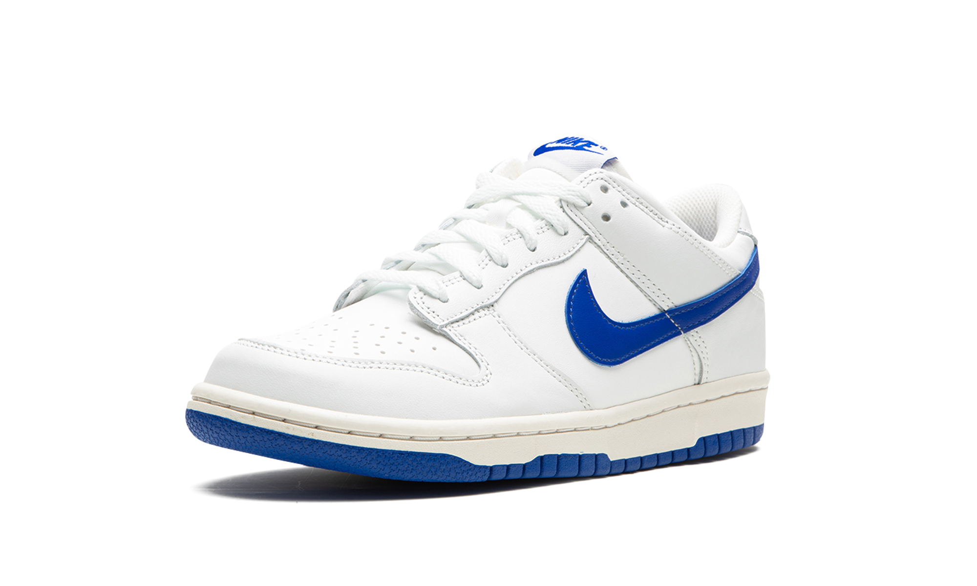 nike dunk low summit white hyper royal gs+DH9765-105+left diagnol single view