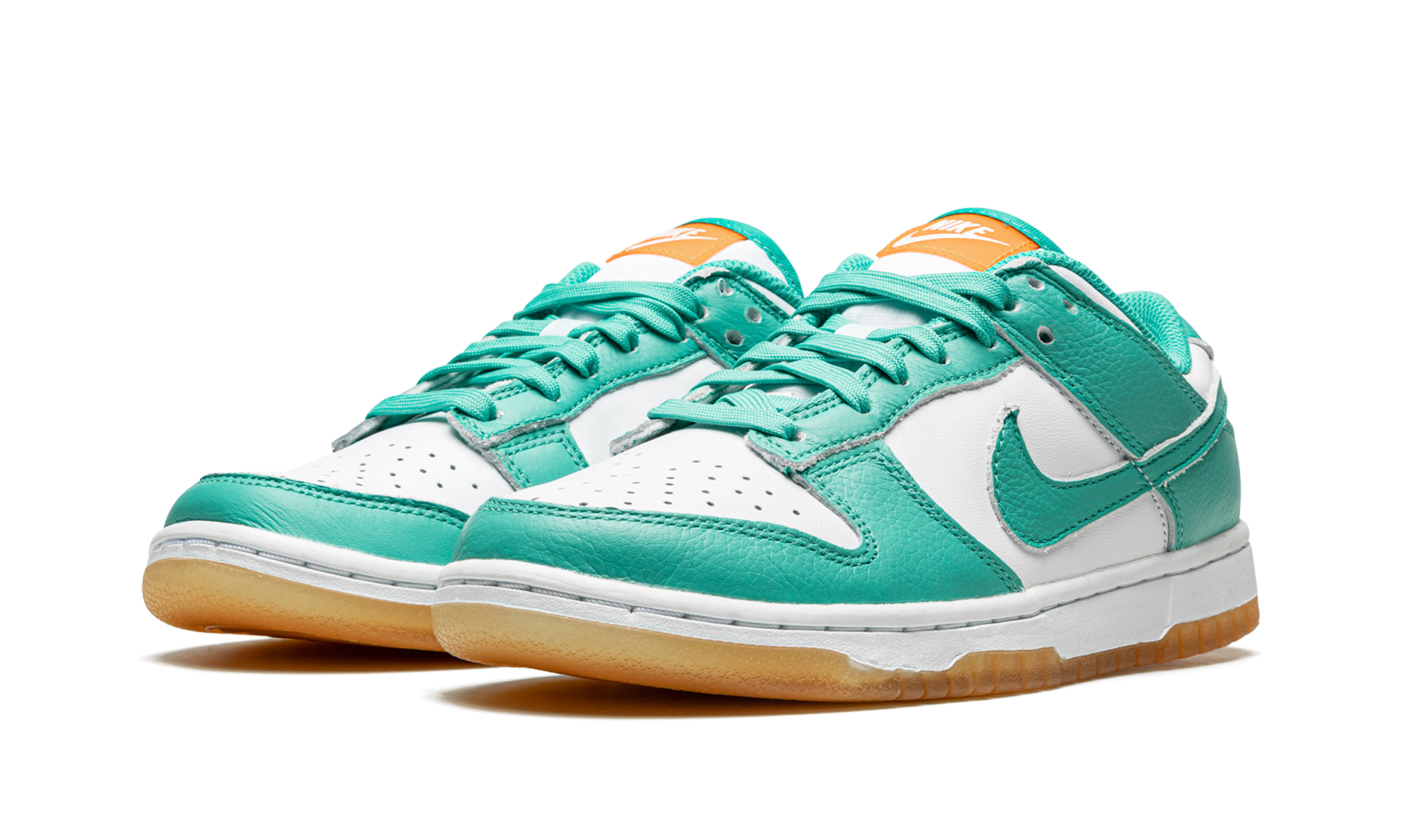 nike dunk low teal zeal women s+DV2190-100+diagnol left view
