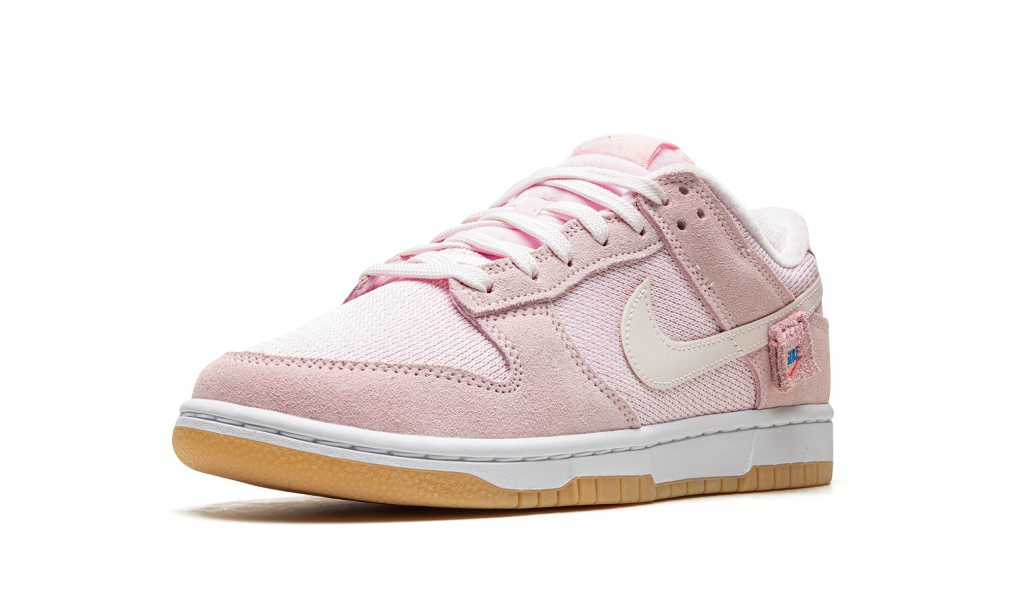 nike dunk low teddy bear women s+DZ5318-640+left diagnol single view