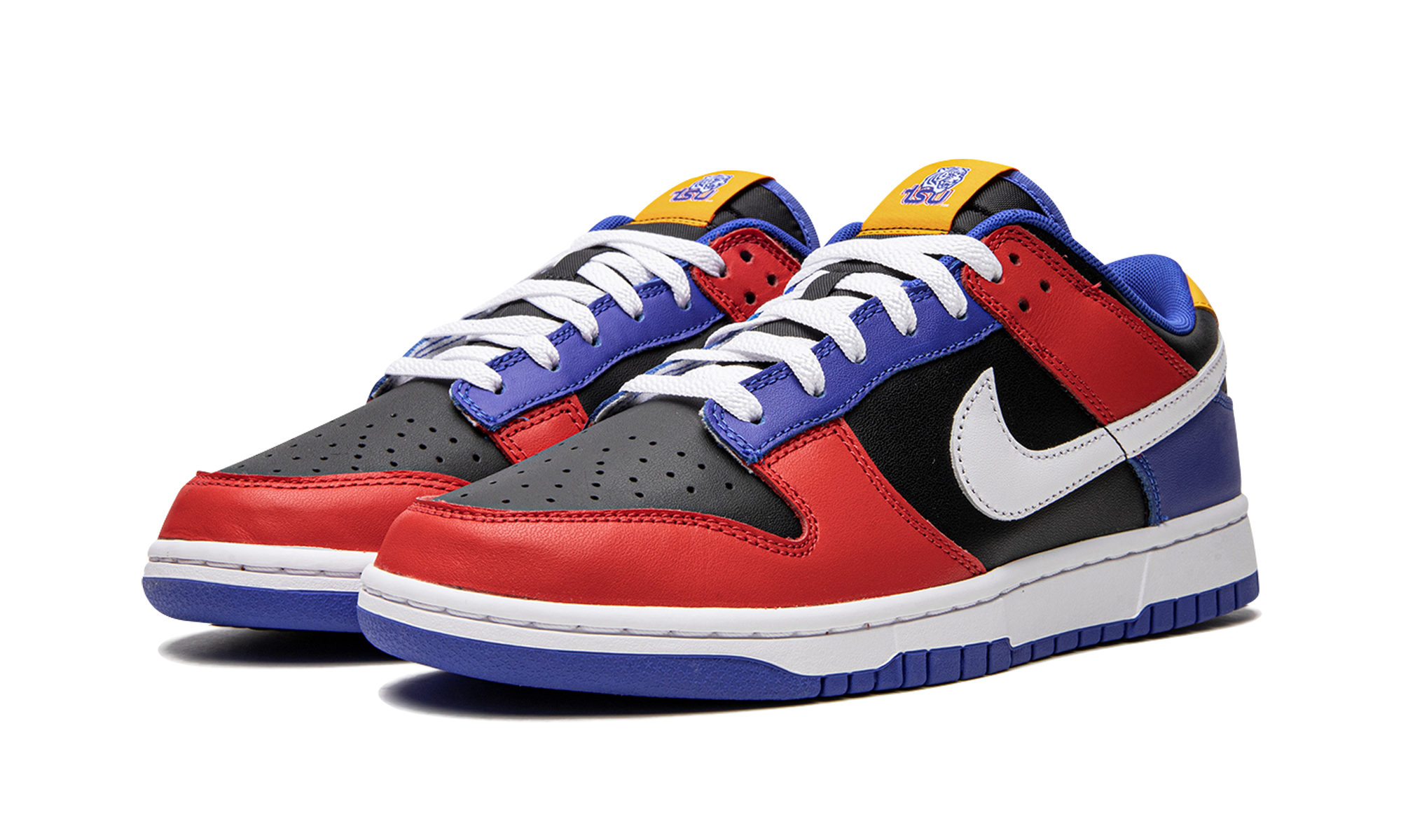 nike dunk low tennessee state university+DR6190-100+diagnol left view