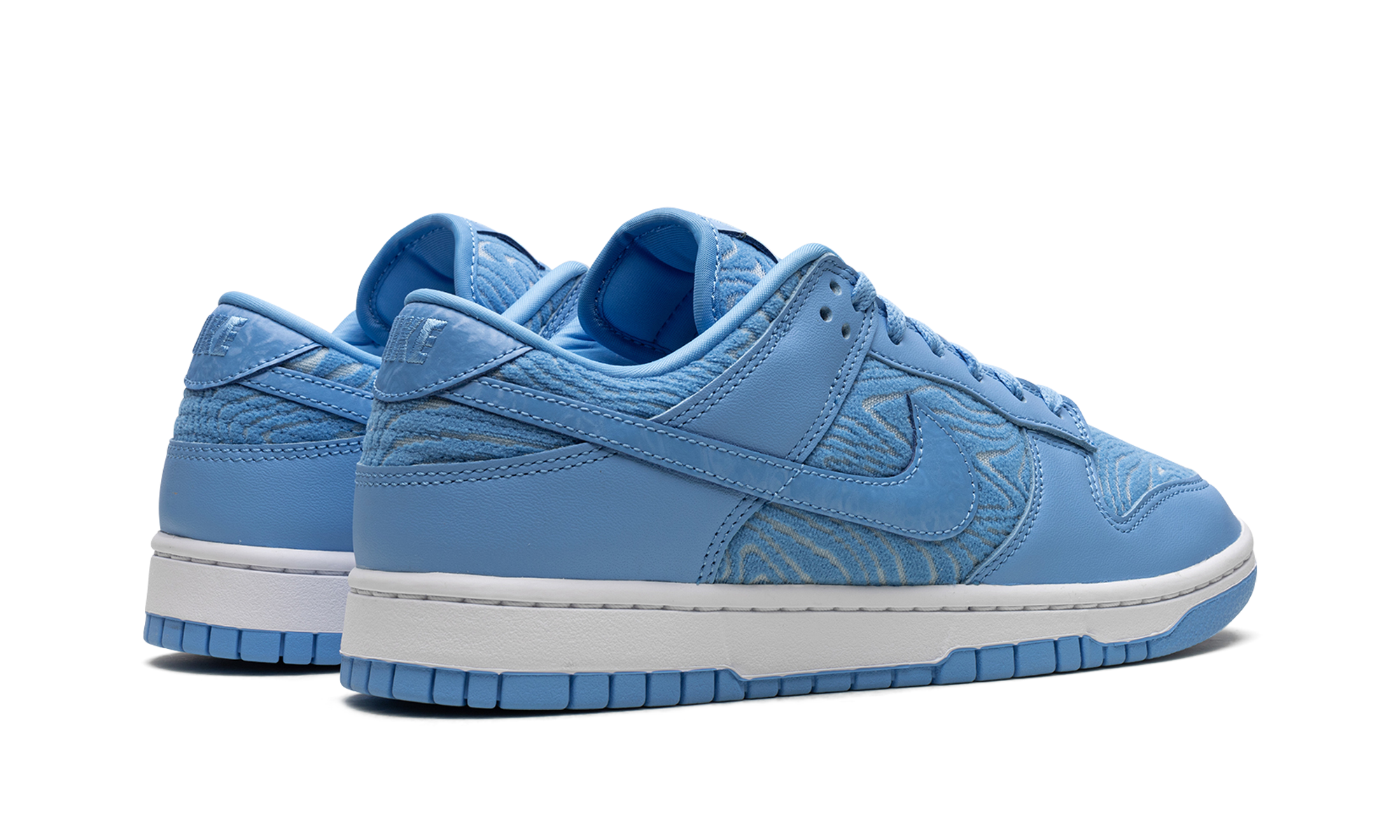 nike dunk low topography university blue+FN6834-412+diagnol right behind view