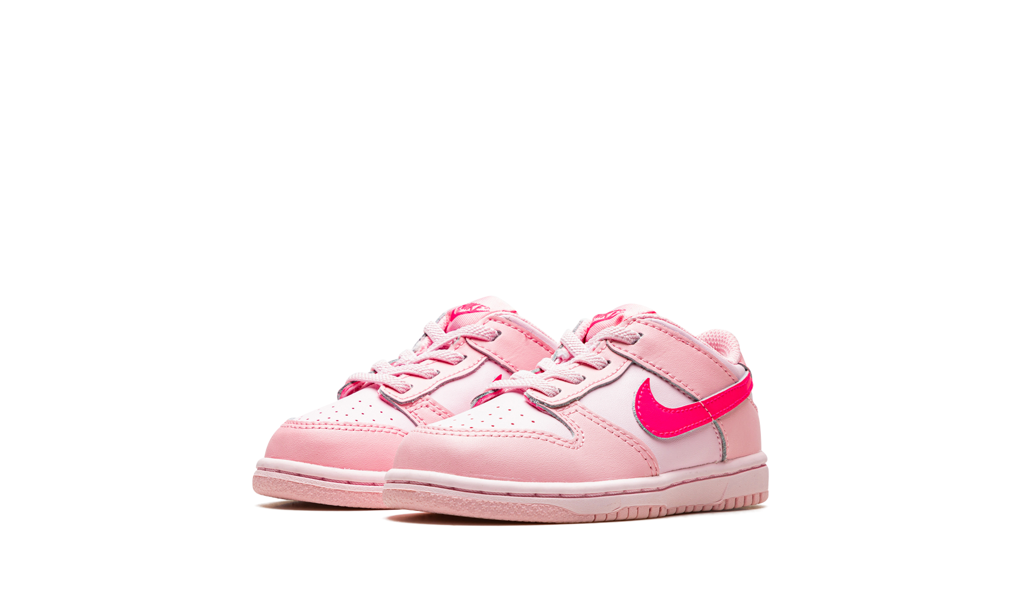 nike dunk low triple pink td+DH9761-600+diagnol left view