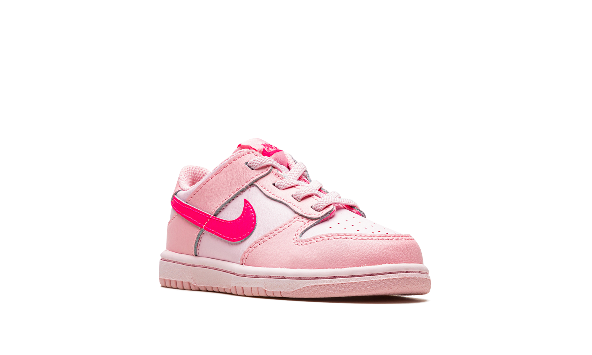 nike dunk low triple pink td+DH9761-600+diagnol right view