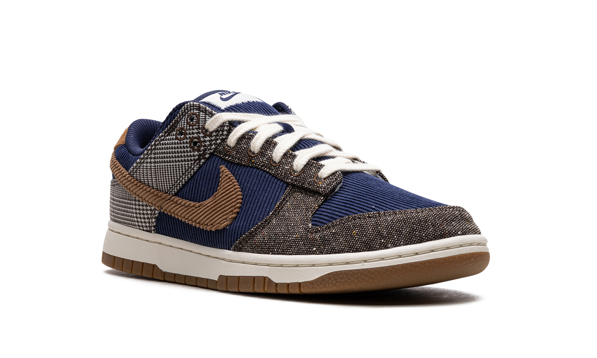 nike dunk low tweed midnight navy corduroy+FQ8746-410+diagnol right view