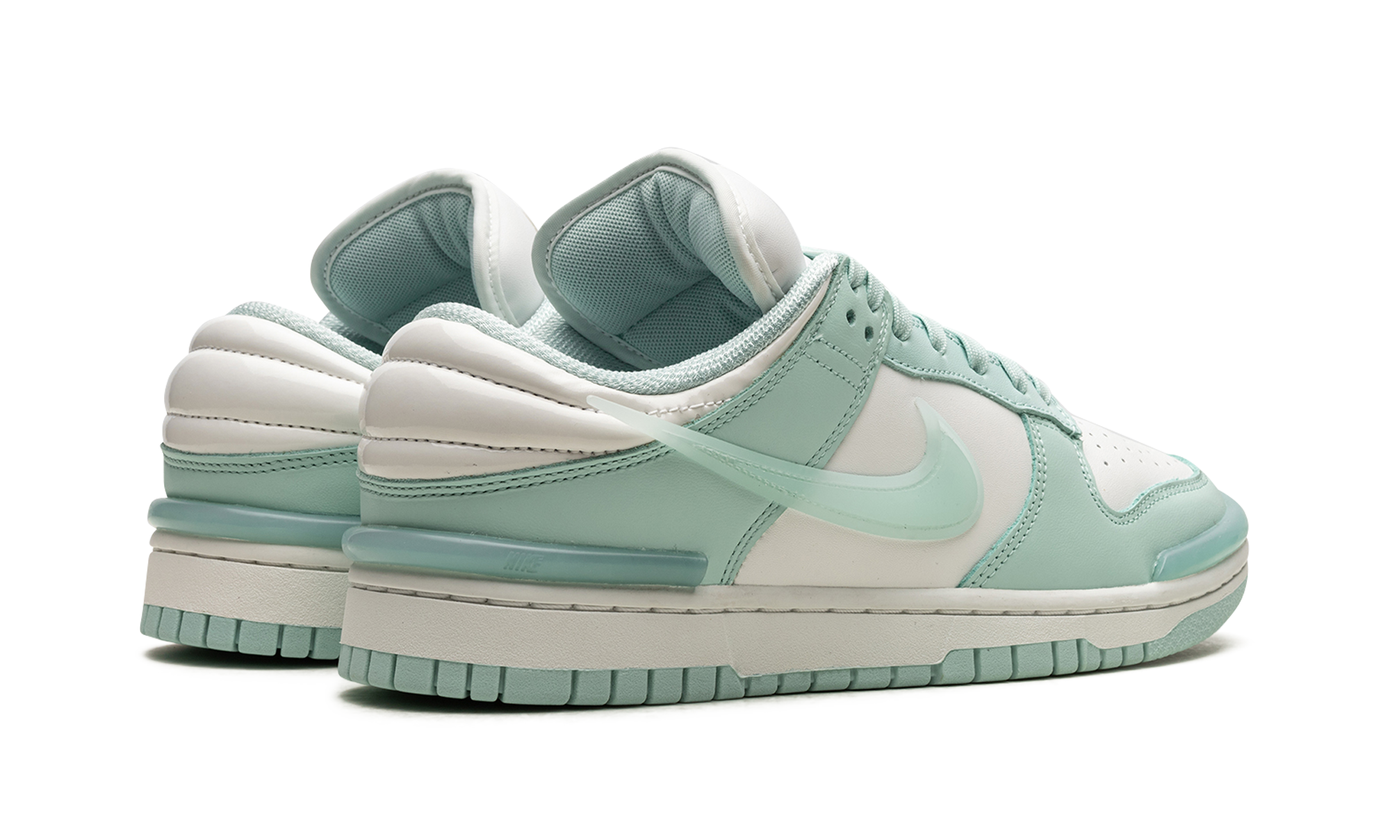 nike dunk low twist jade ice women s+DZ2794-101+diagnol right behind view