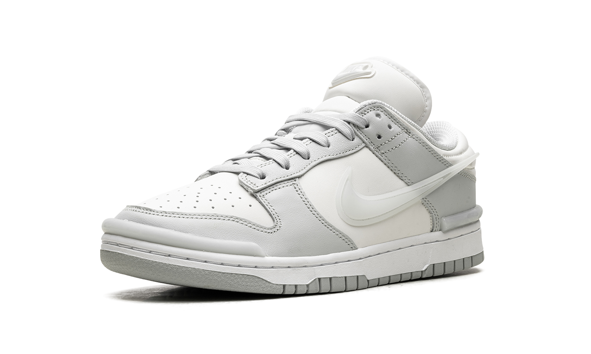nike dunk low twist light silver women s+DZ2794-004+left diagnol single view